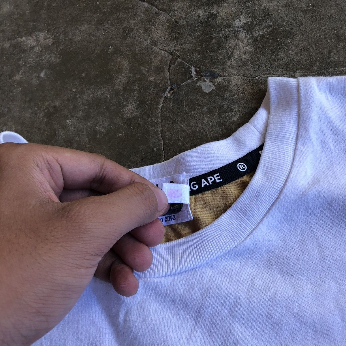 Bape Bape A Bathing Ape 1993 1st Camo Sleveeless T-shirt White Size US S / EU 44-46 / 1 - 14 Thumbnail