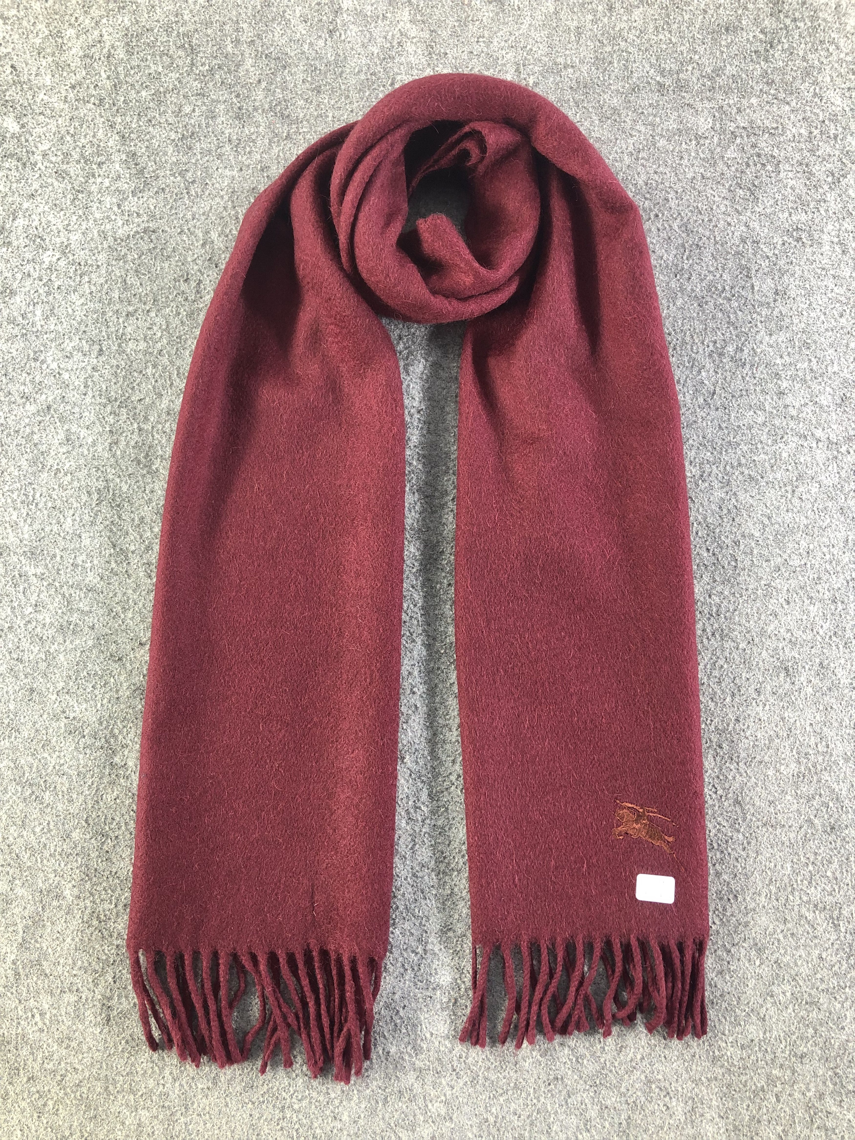 Burberry Cashmere Scarf / Muffler / Neckwear