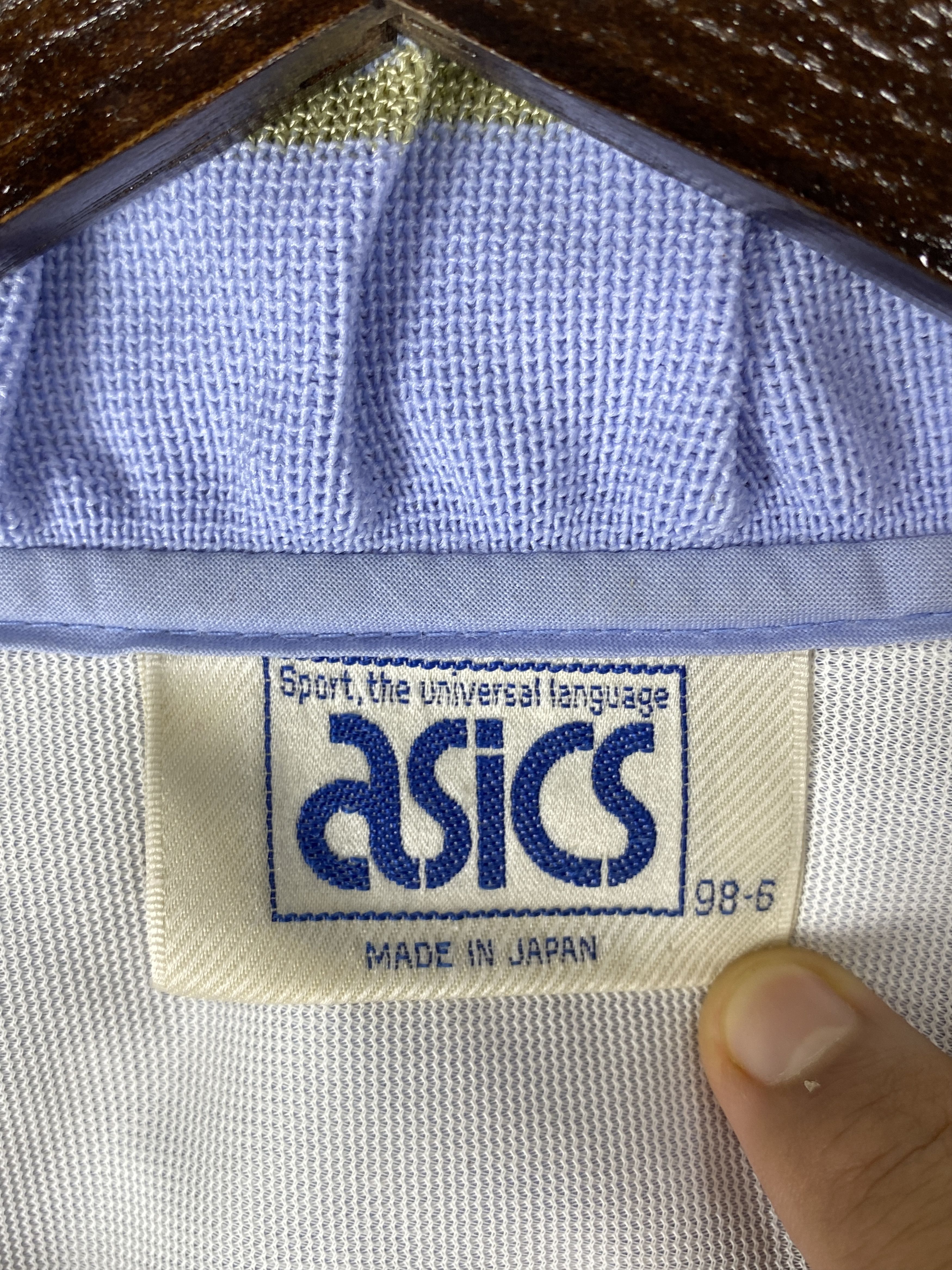 Asics Vintage Asics Windbreaker Running Zip Up Jacket J1825 Size US M / EU 48-50 / 2 - 10 Thumbnail