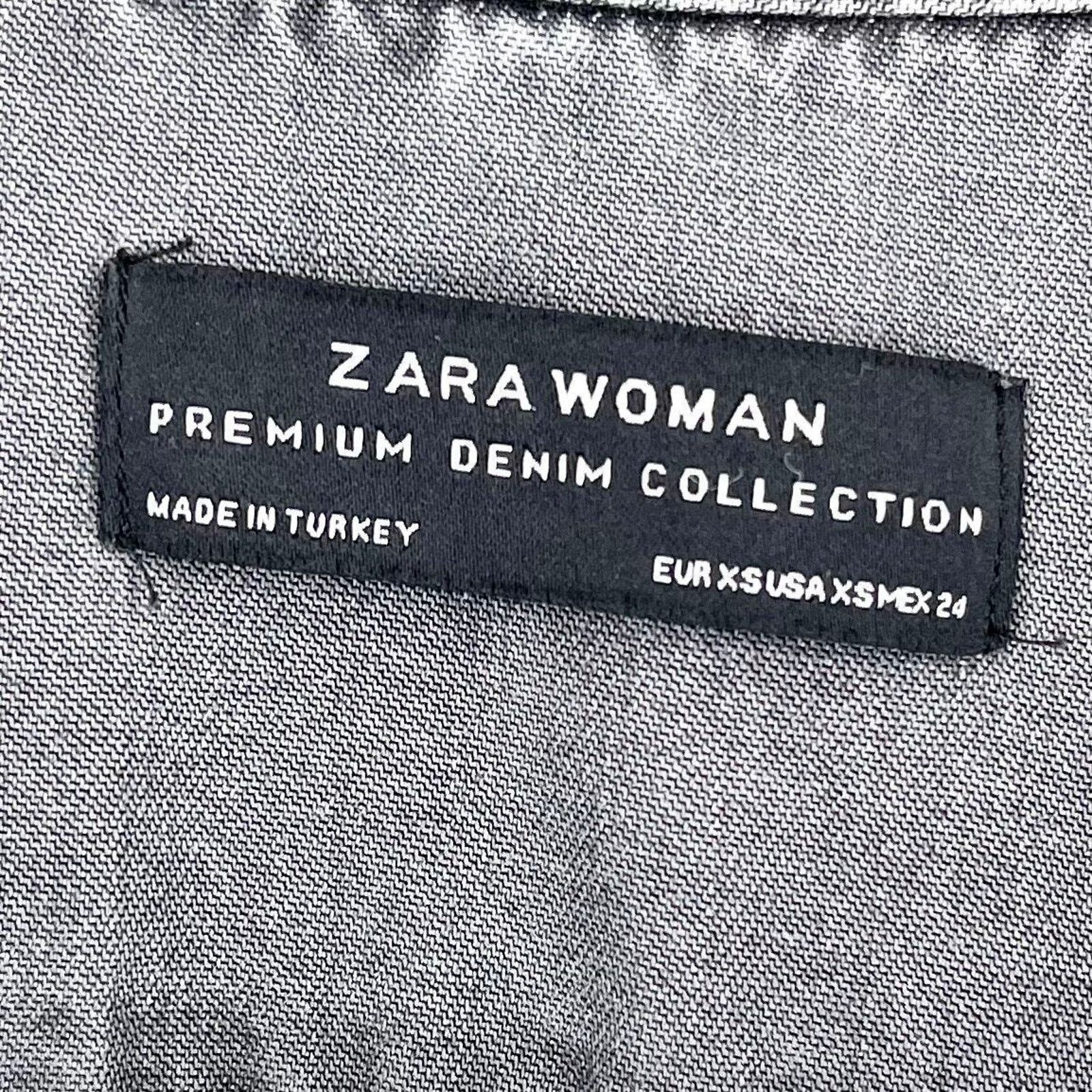 Zara Zara Blouse XS Gray 3/4 Sleeve deep V Neck Hemmed Collared Size XS / US 0-2 / IT 36-38 - 2 Thumbnail
