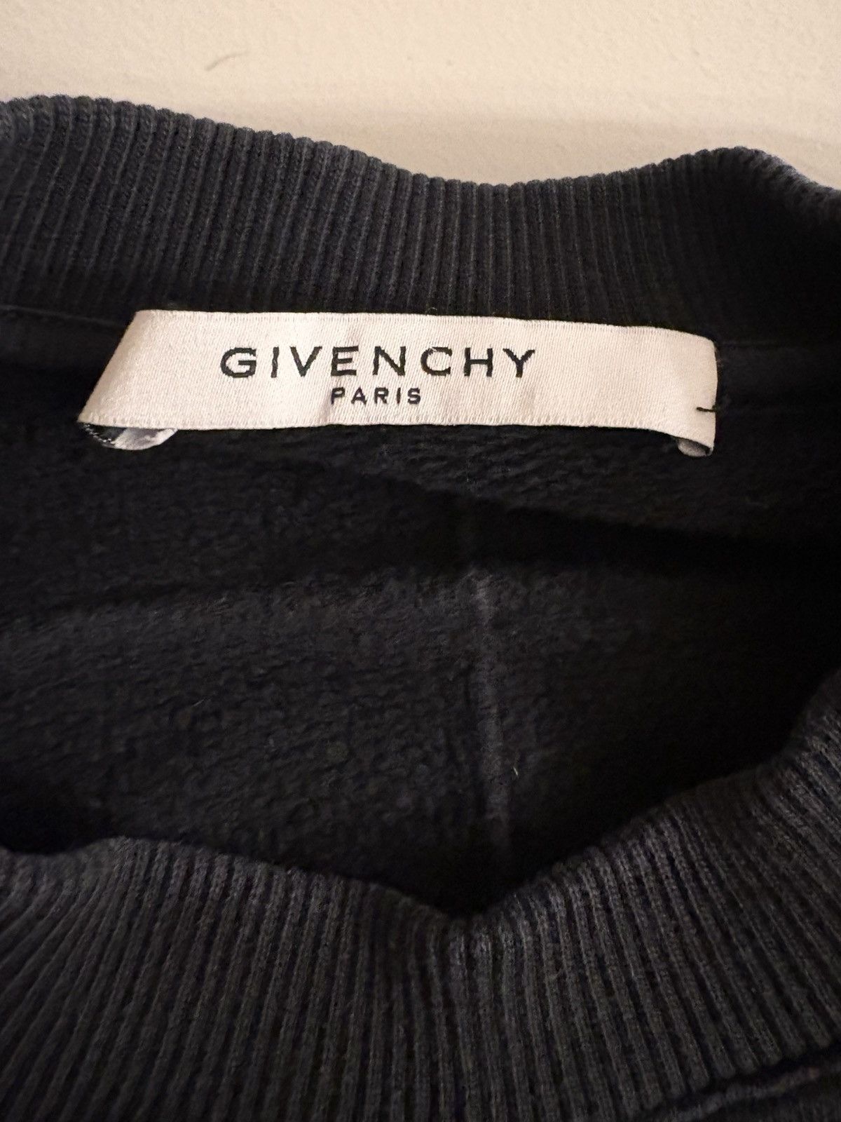 Givenchy Givenchy “I feel love” sweater Size US XS / EU 42 / 0 - 3 Thumbnail