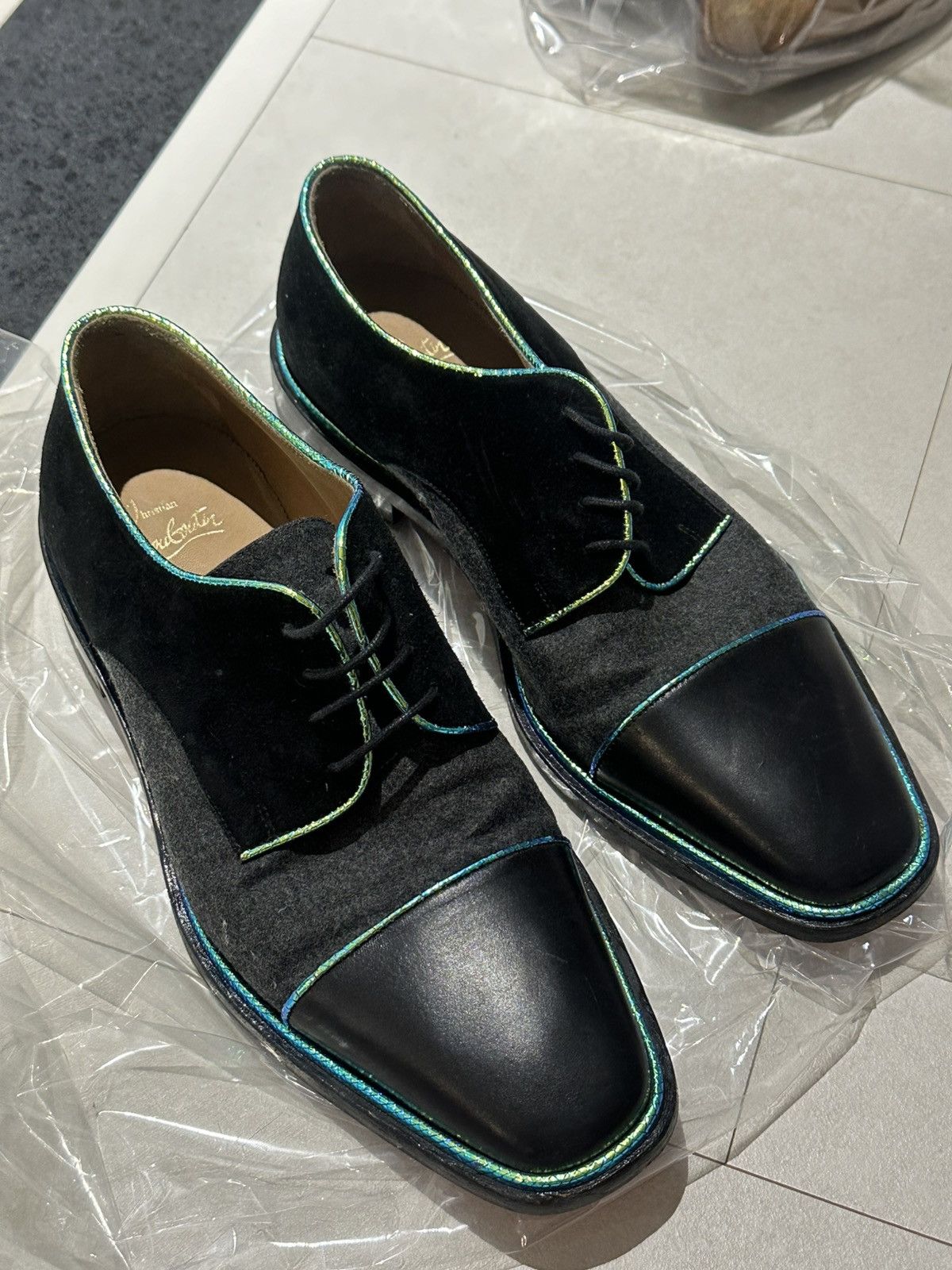Christian Louboutin Christian Louboutin Limited Edition Reflective Green Oxford Size US 8 / EU 41 - 5 Thumbnail