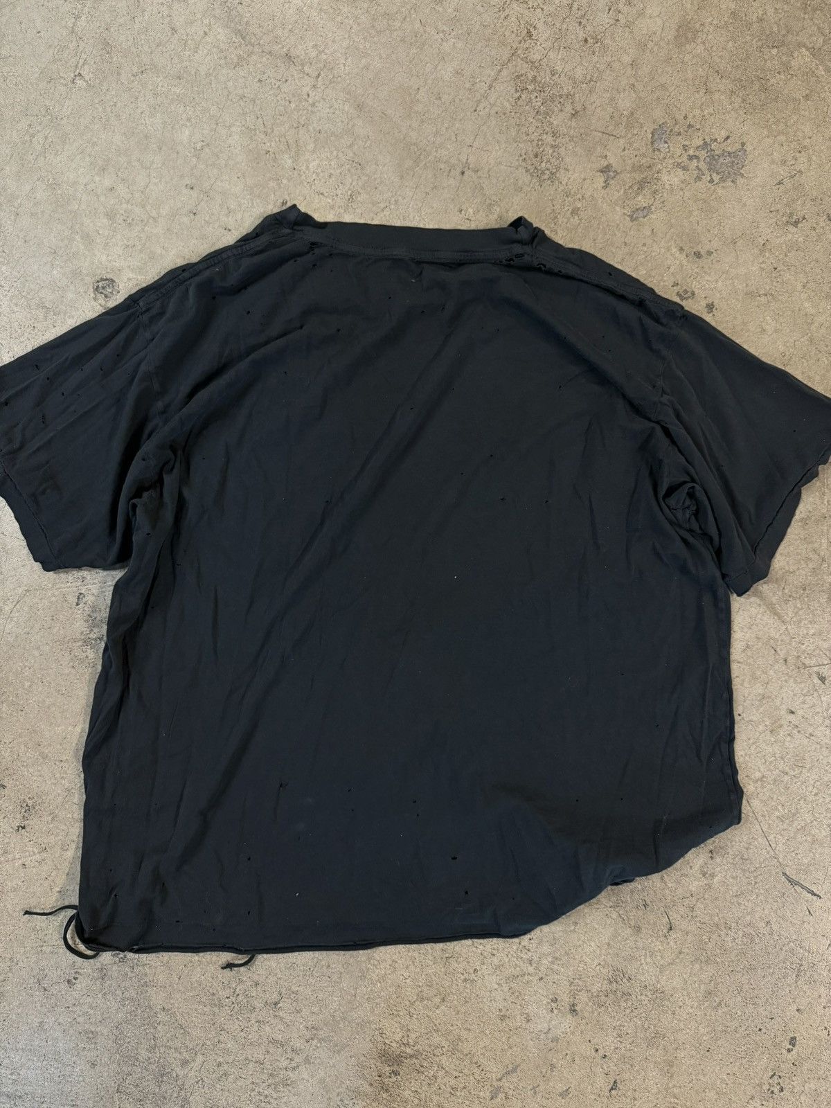 ALEXANDER DIGENOVA Alexander Digenova Trashed Logo T-Shirt Size US XXL / EU 58 / 5 - 2 Thumbnail