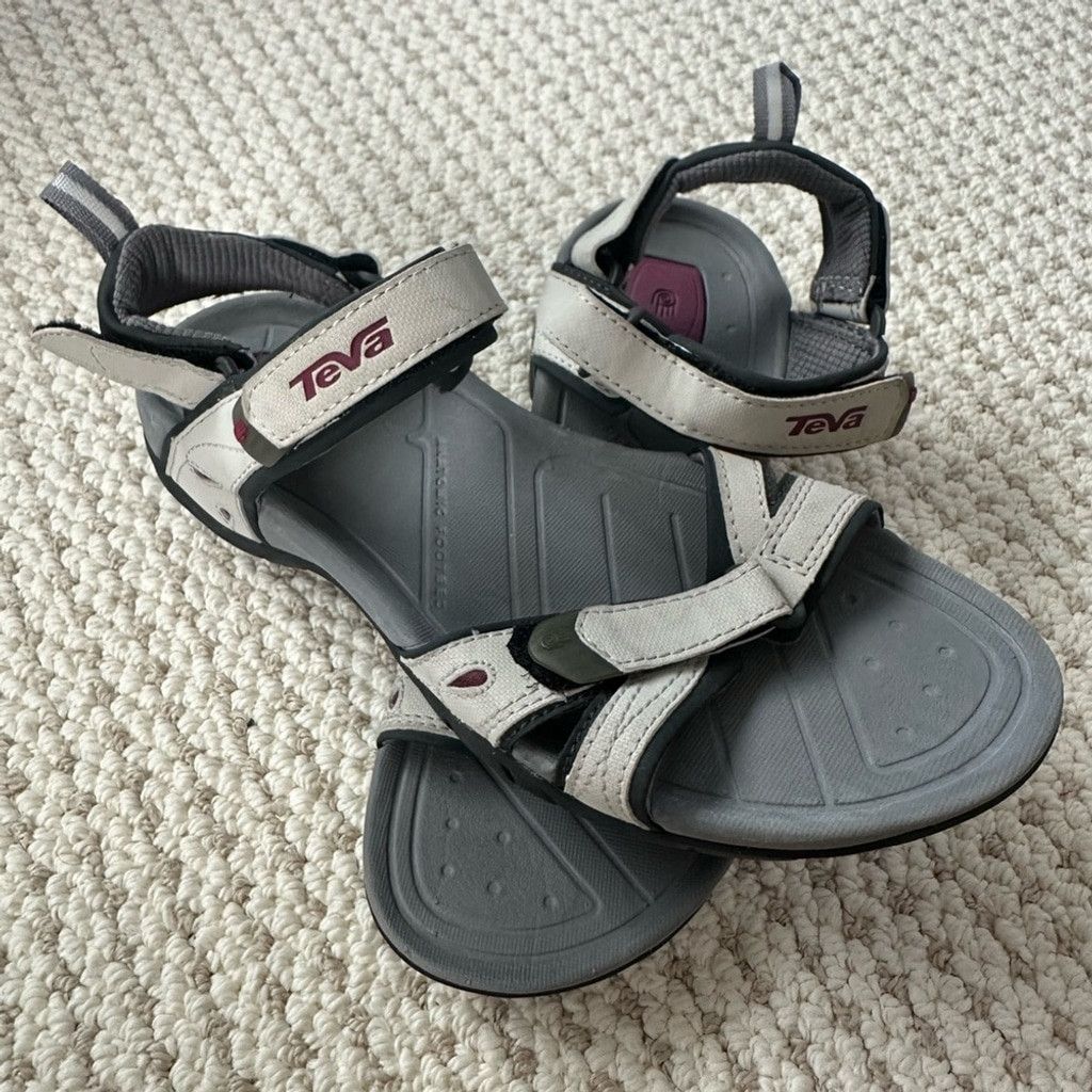 Teva Teva Women's Numa Sandals Size US 9 / IT 39 - 14 Thumbnail