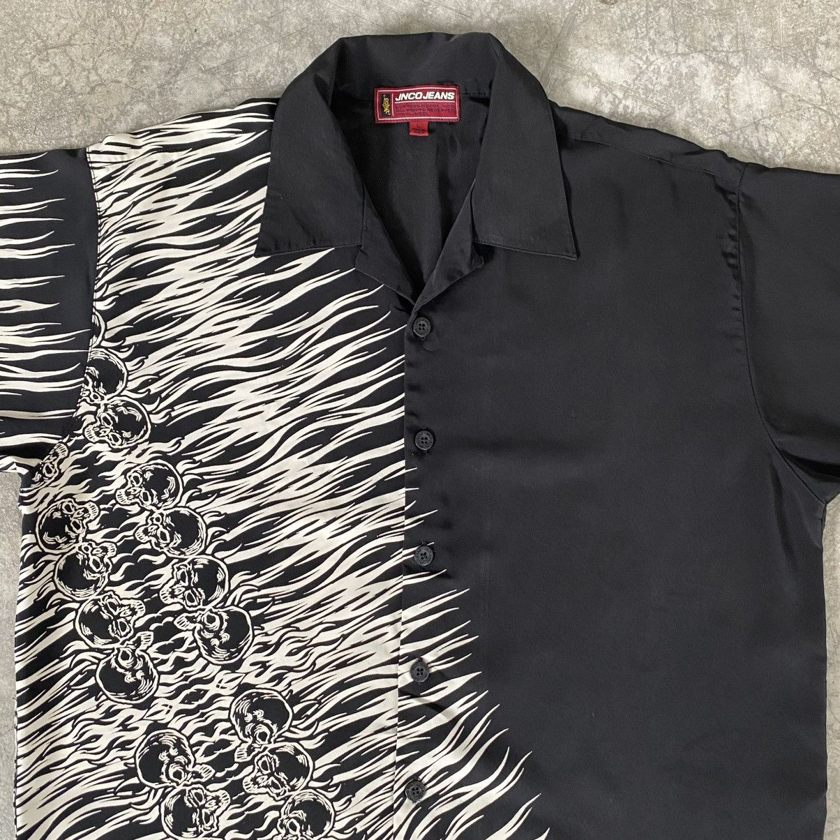 JNCO Vintage 90’s 00’s JNCO Skull Flame Button ups Shirts Size US L / EU 52-54 / 3 - 10 Thumbnail