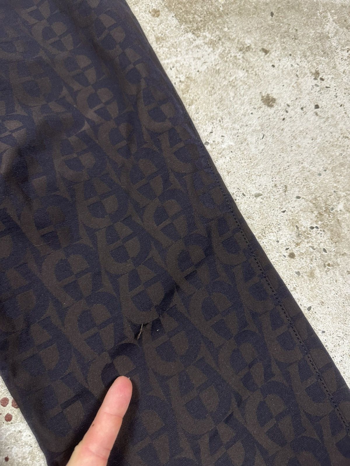 Aigner Vintage 90s Aigner Monogram Nylon Bootcut Flare Pants Size 30" / US 8 / IT 44 - 17 Thumbnail
