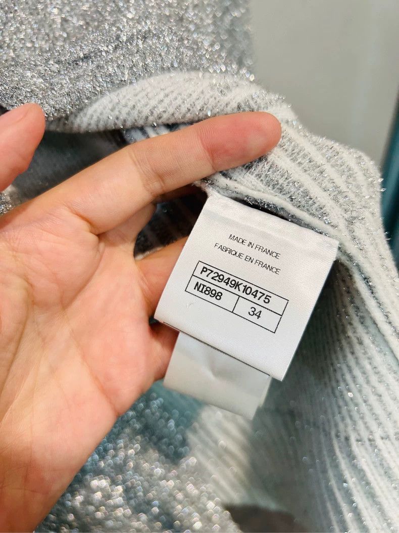 Chanel Chanel 22A high-end handicraft workshop silver cardigan si Size XXS / US 00 / IT 34 - 3 Thumbnail