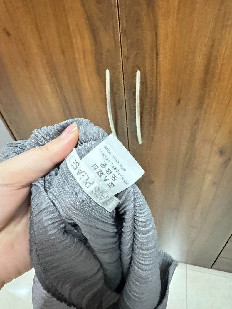 Issey Miyake issey miyake size:4 Grey pleated vest Size XXS / US 00 / IT 34 - 4 Thumbnail