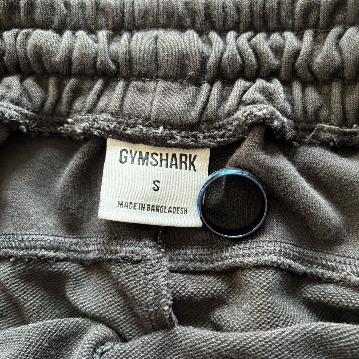 Gymshark Black gymshark crest oversized baggy joggers Size US 30 / EU 46 - 4 Thumbnail