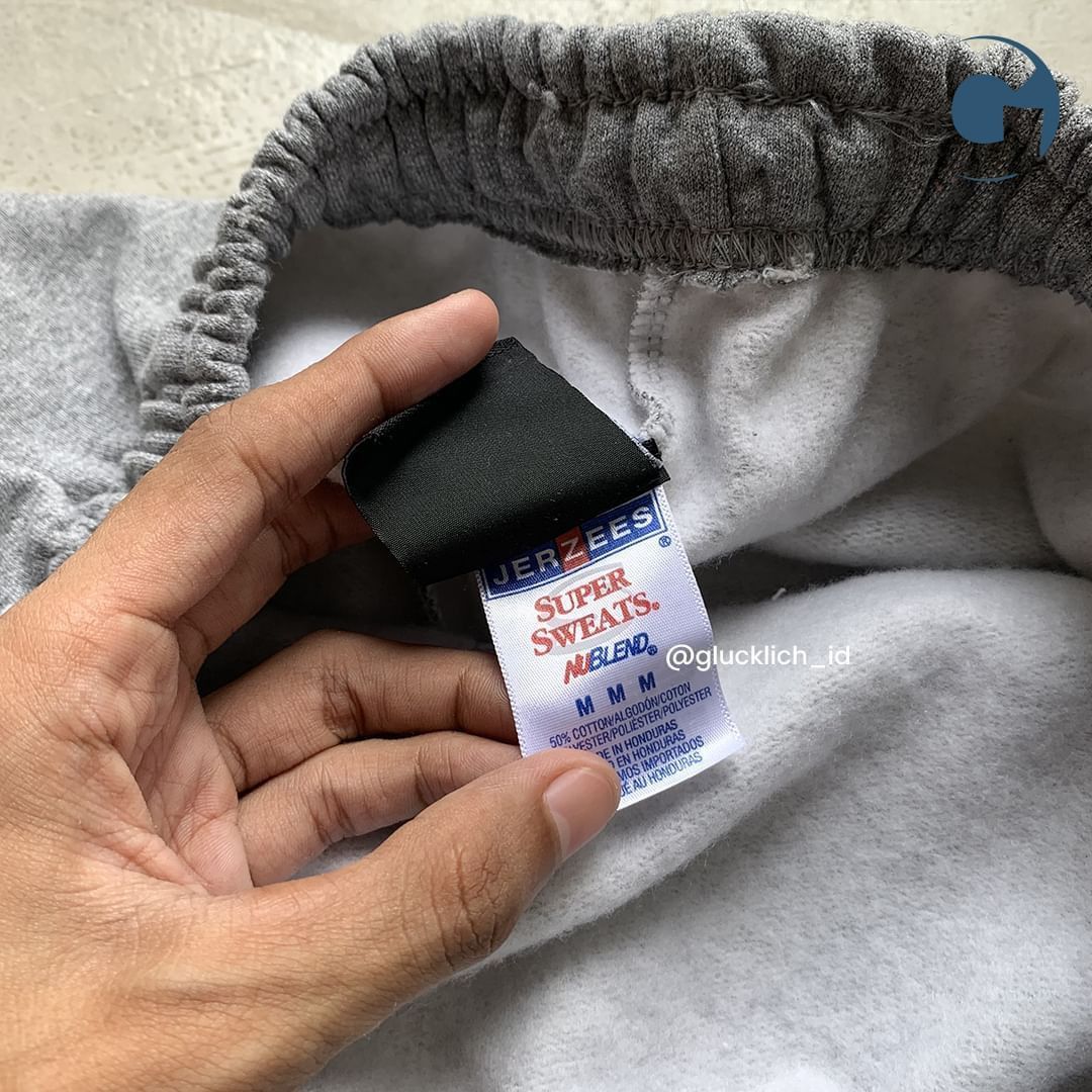 Grey thrasher sweatpants deals