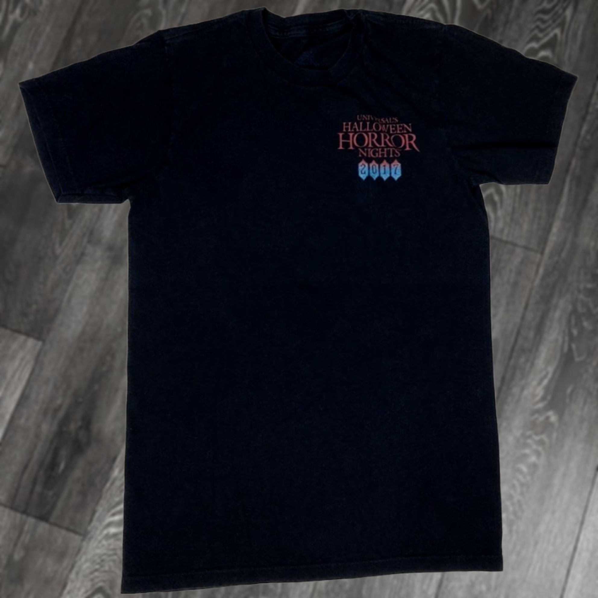 Vintage VINTAGE Universal Studios Halloween Horror Nights 2017 Graphic T-shirt Women XS Black Size XS / US 0-2 / IT 36-38 - 1 Thumbnail