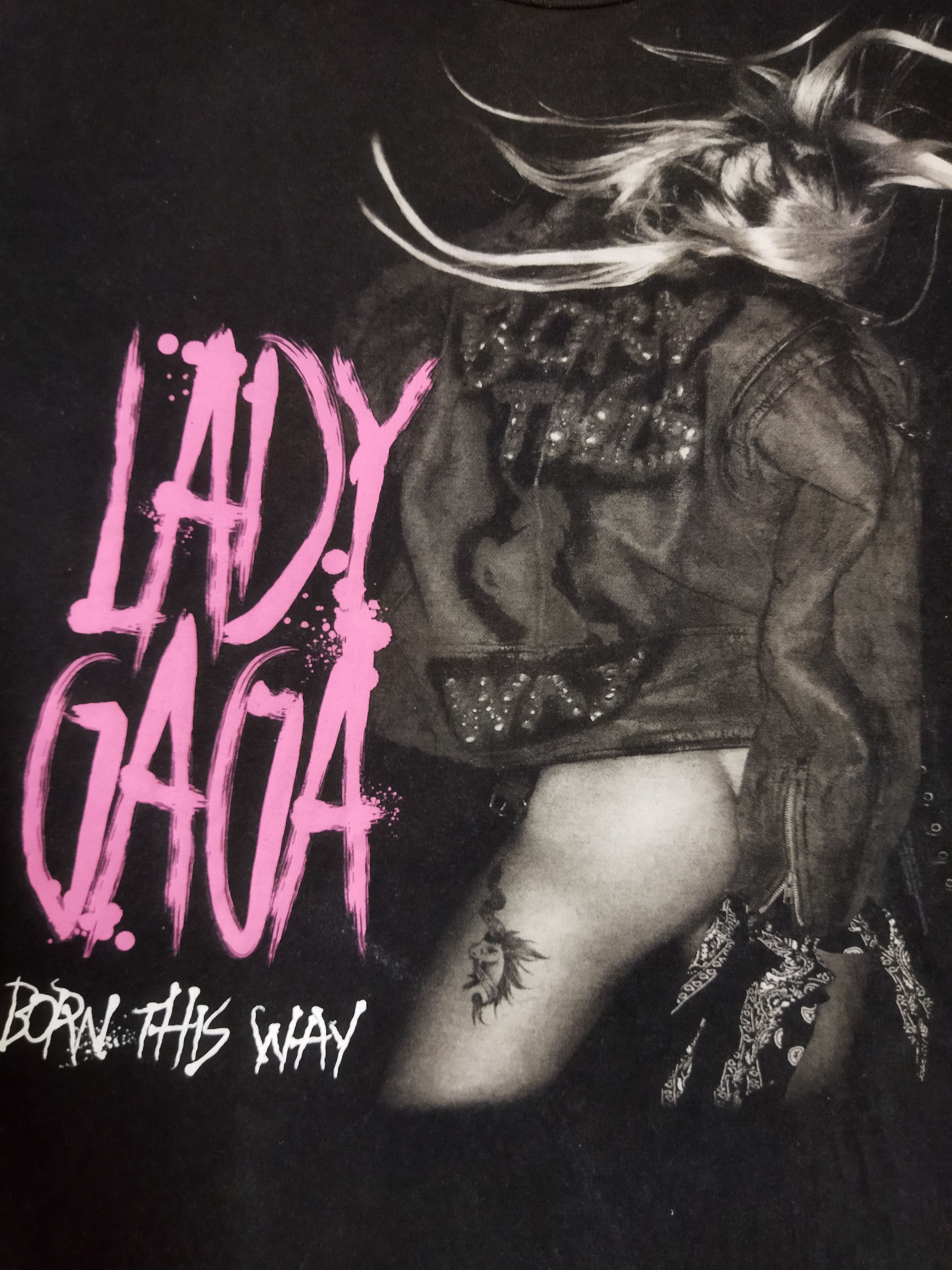 Band Tees Lady Gaga Born This Way Tee Size US XL / EU 56 / 4 - 2 Thumbnail