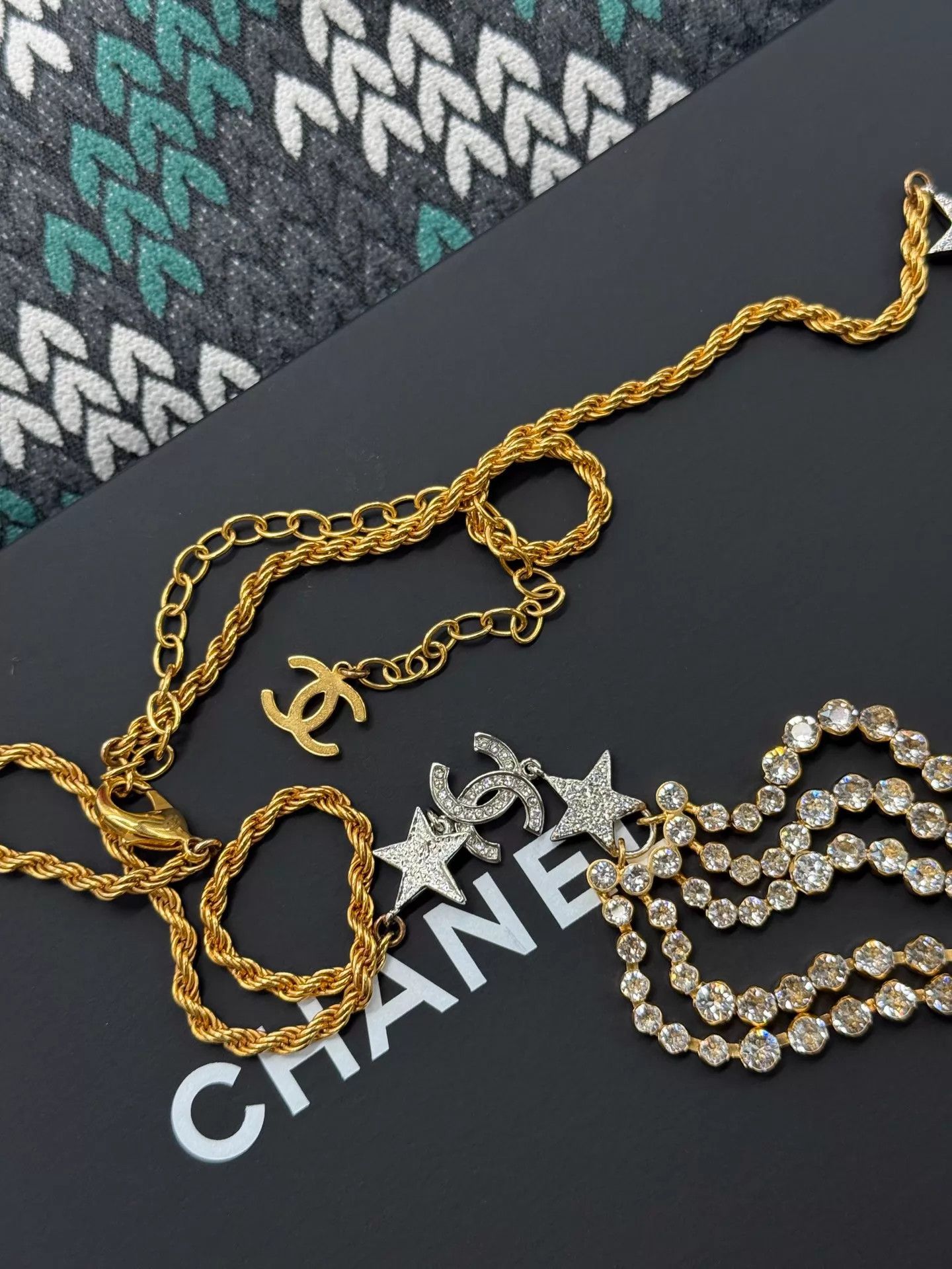 Chanel Chanel Gold Star Rhinestone Belt/Necklace New w/Box Size ONE SIZE - 4 Thumbnail