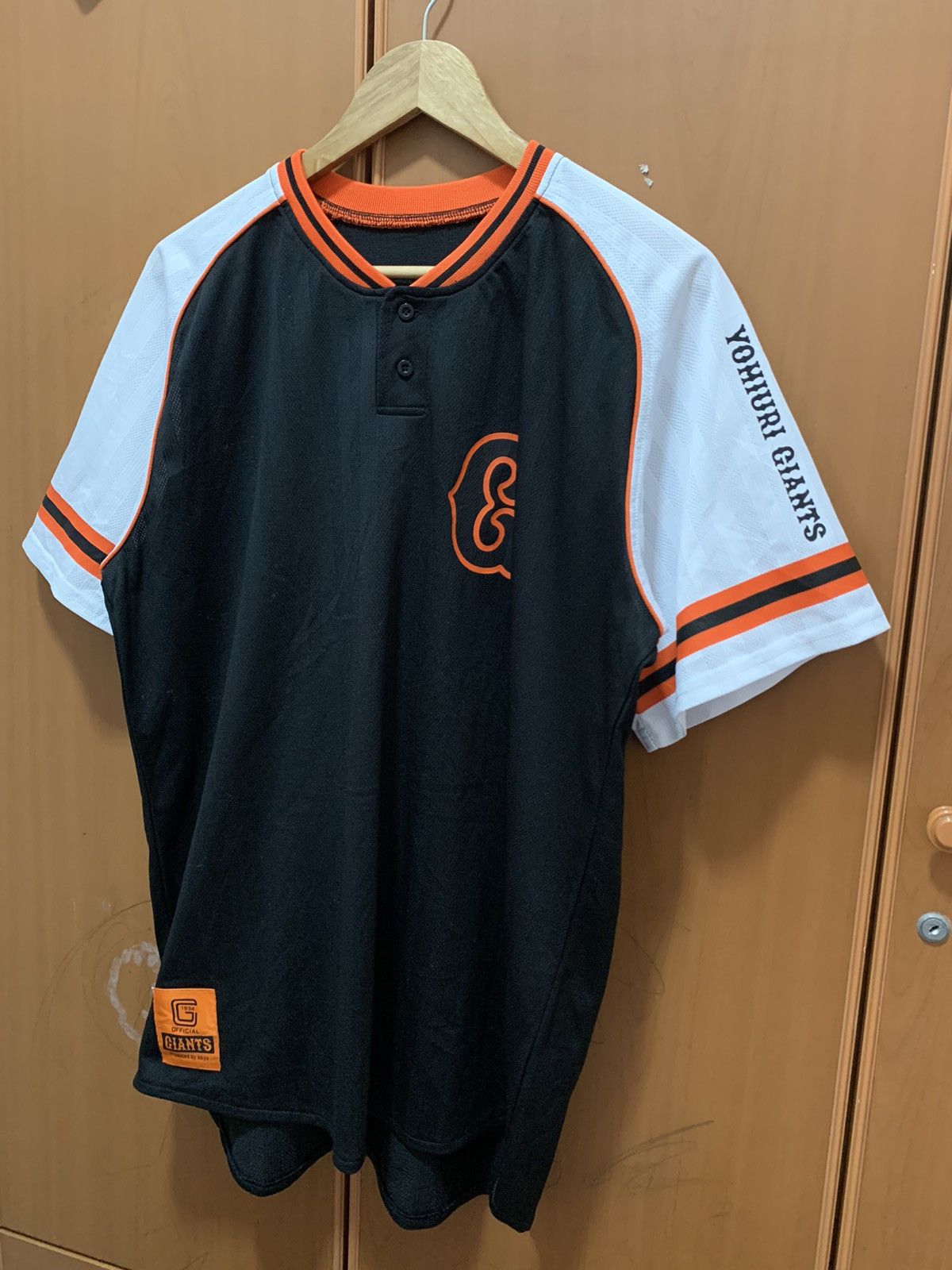 Japanese Brand Tokyo Yomiuri Giants Tatsunori Hara 88 Size US XL / EU 56 / 4 - 3 Thumbnail