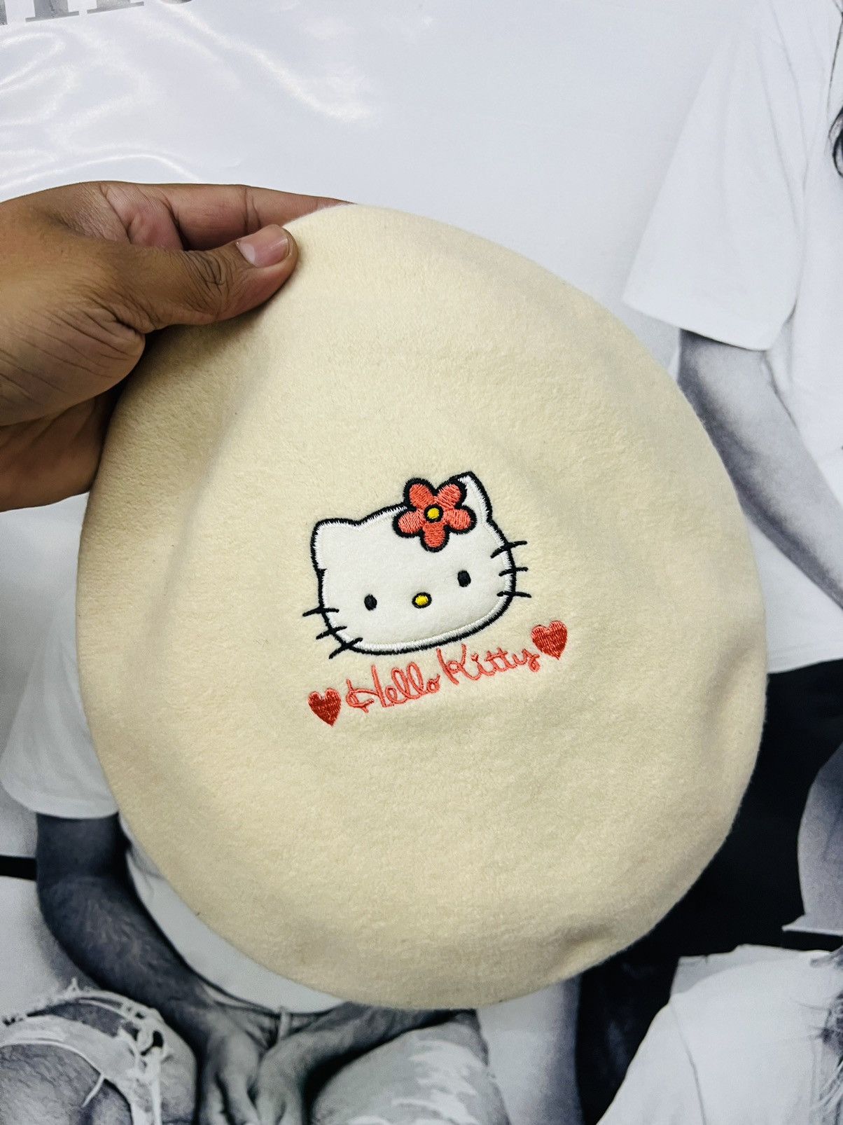 Cartoon Network × Vintage Vintage RARE Hello Kitty Beret Hats Size ONE SIZE - 1 Thumbnail