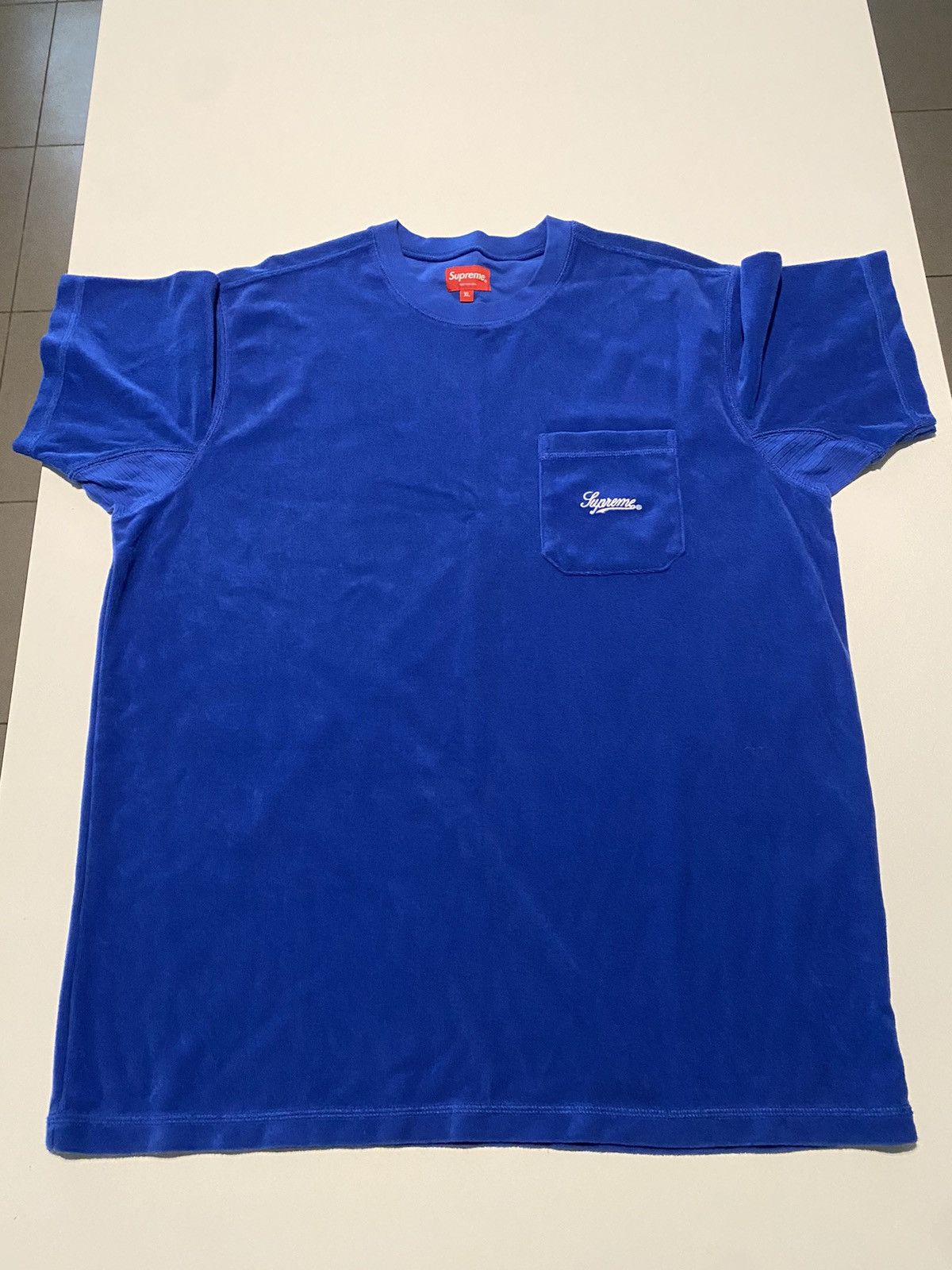 Supreme Rare Supreme Towel Short Sleeve T-shirt Size US XL / EU 56 / 4 - 1 Thumbnail