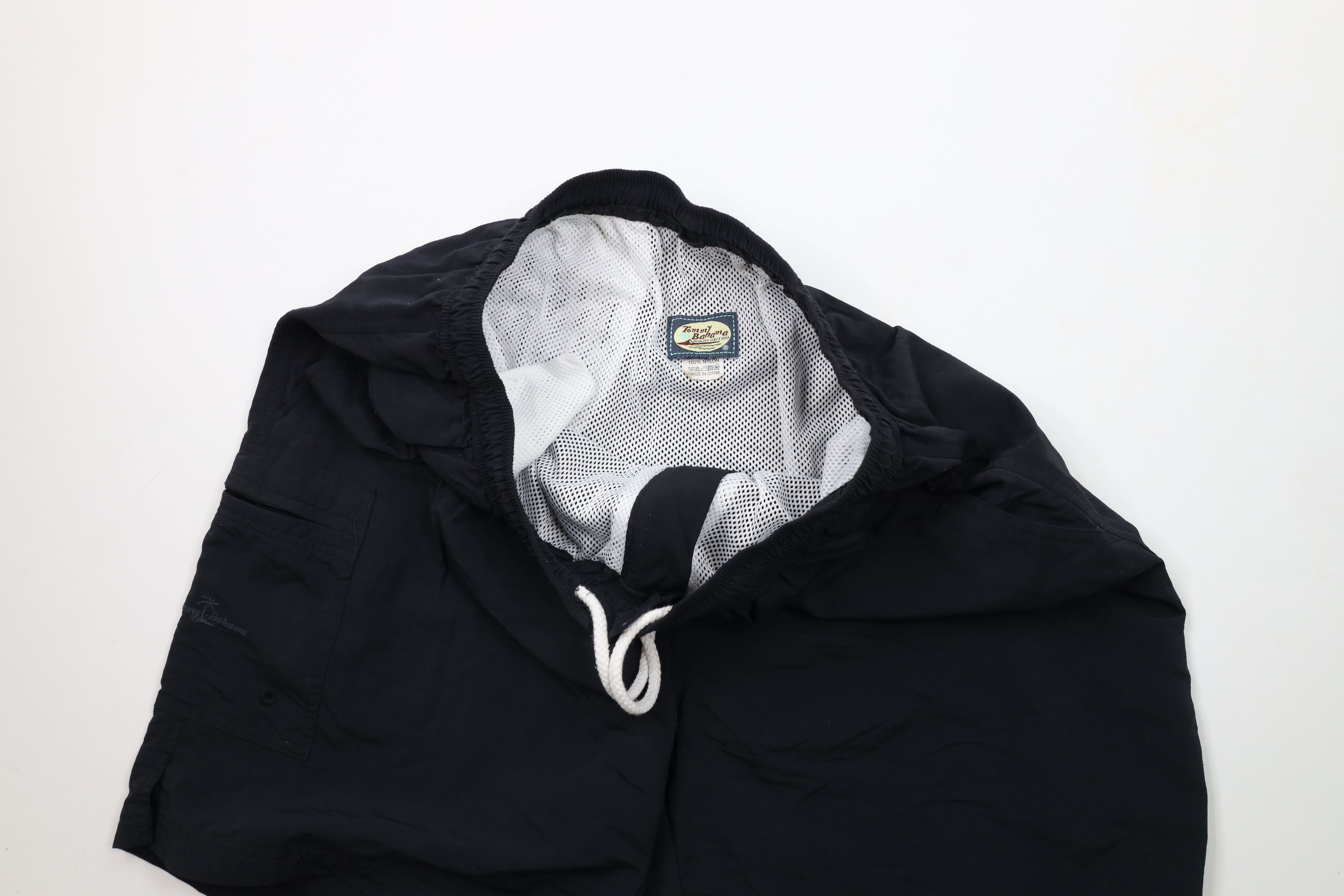 Tommy Bahama × Vintage Vintage Tommy Bahama Relax Out Above Knee Lined Shorts Black Size US 34 / EU 50 - 5 Thumbnail