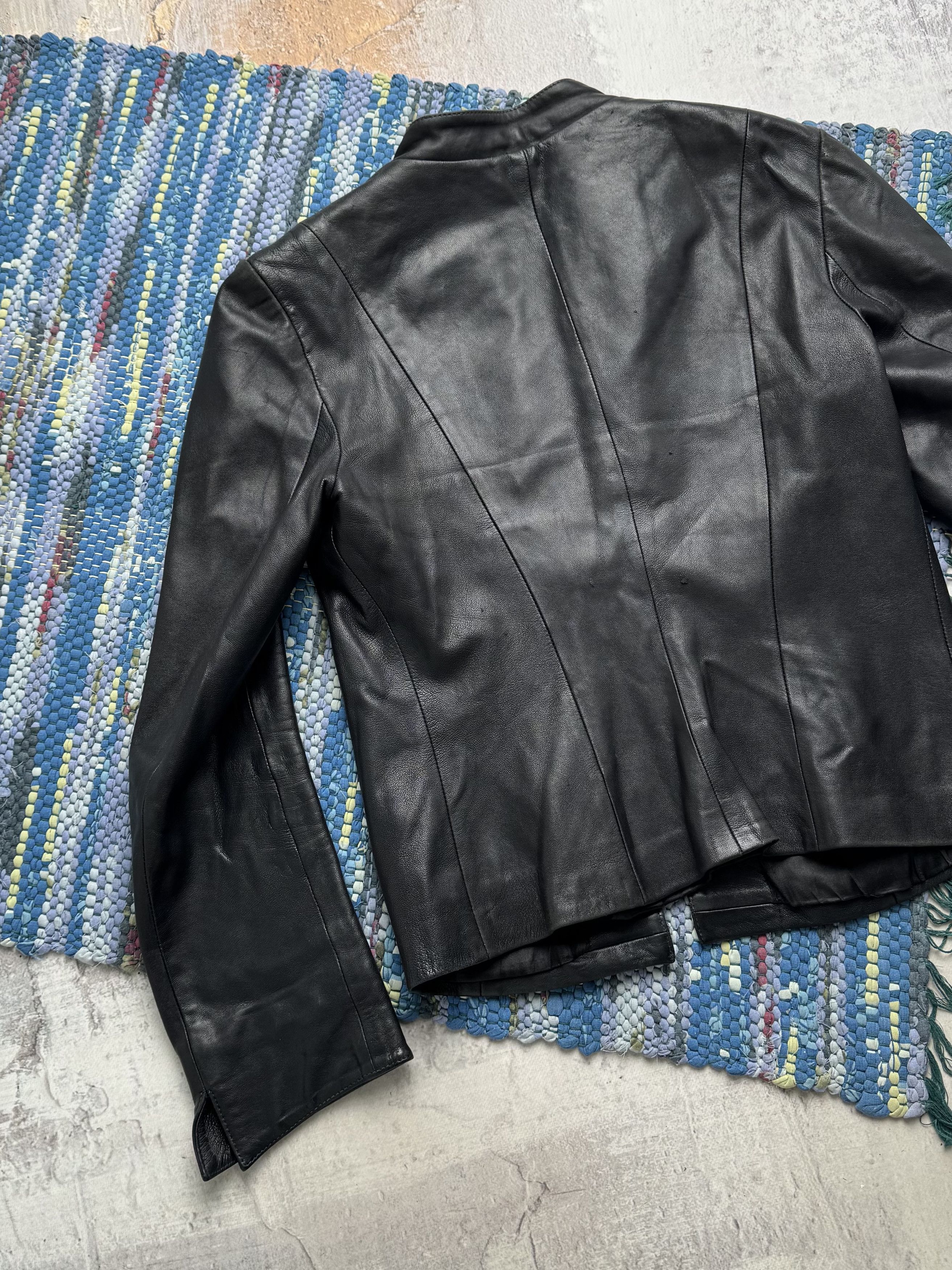 Vintage Vintage Cropped Leather Jacket A8(V1)D15 Size L / US 10 / IT 46 - 18 Thumbnail