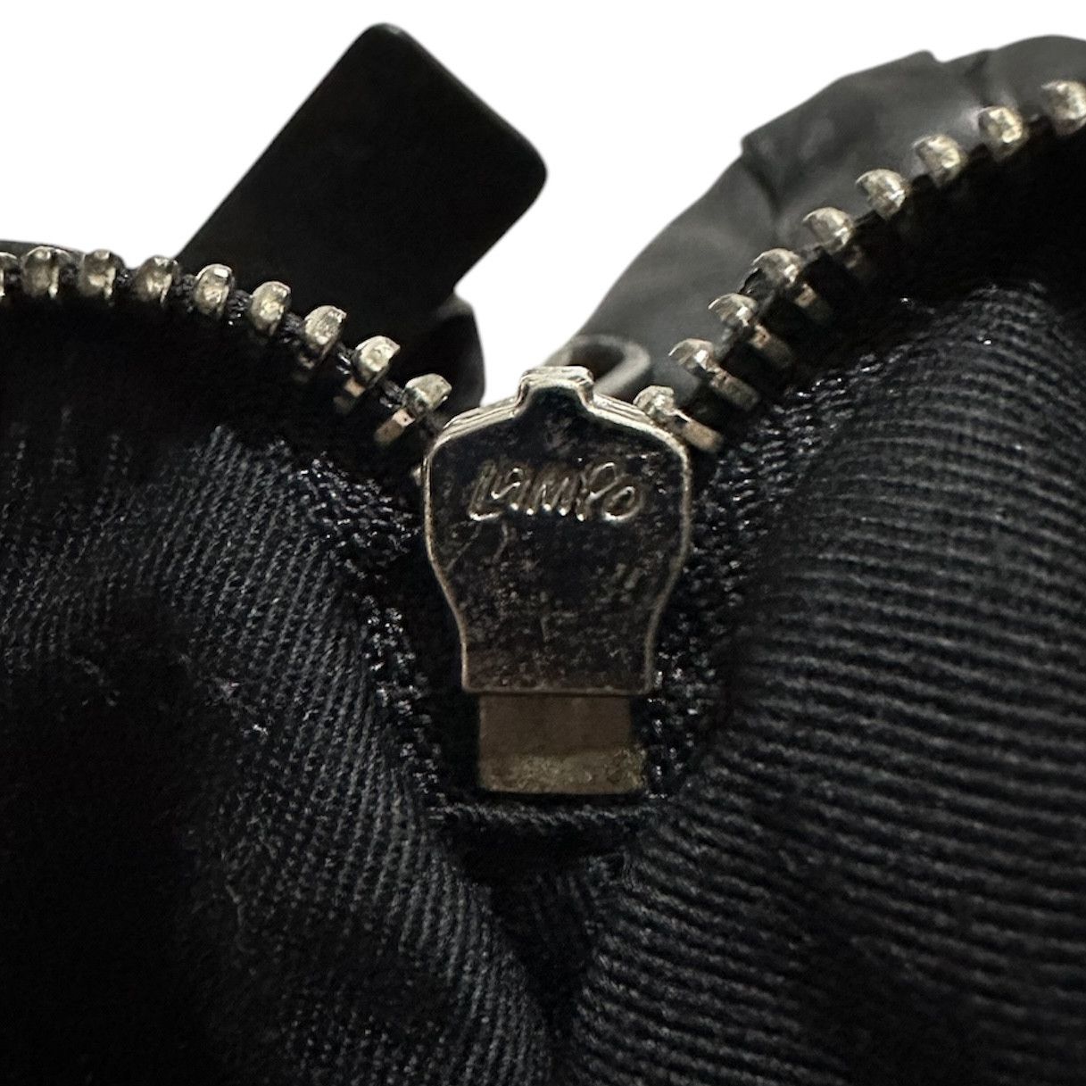 Bottega Veneta Grailed🔥Bottega Veneta Hand Carry Leather Bag Size ONE SIZE - 15 Thumbnail