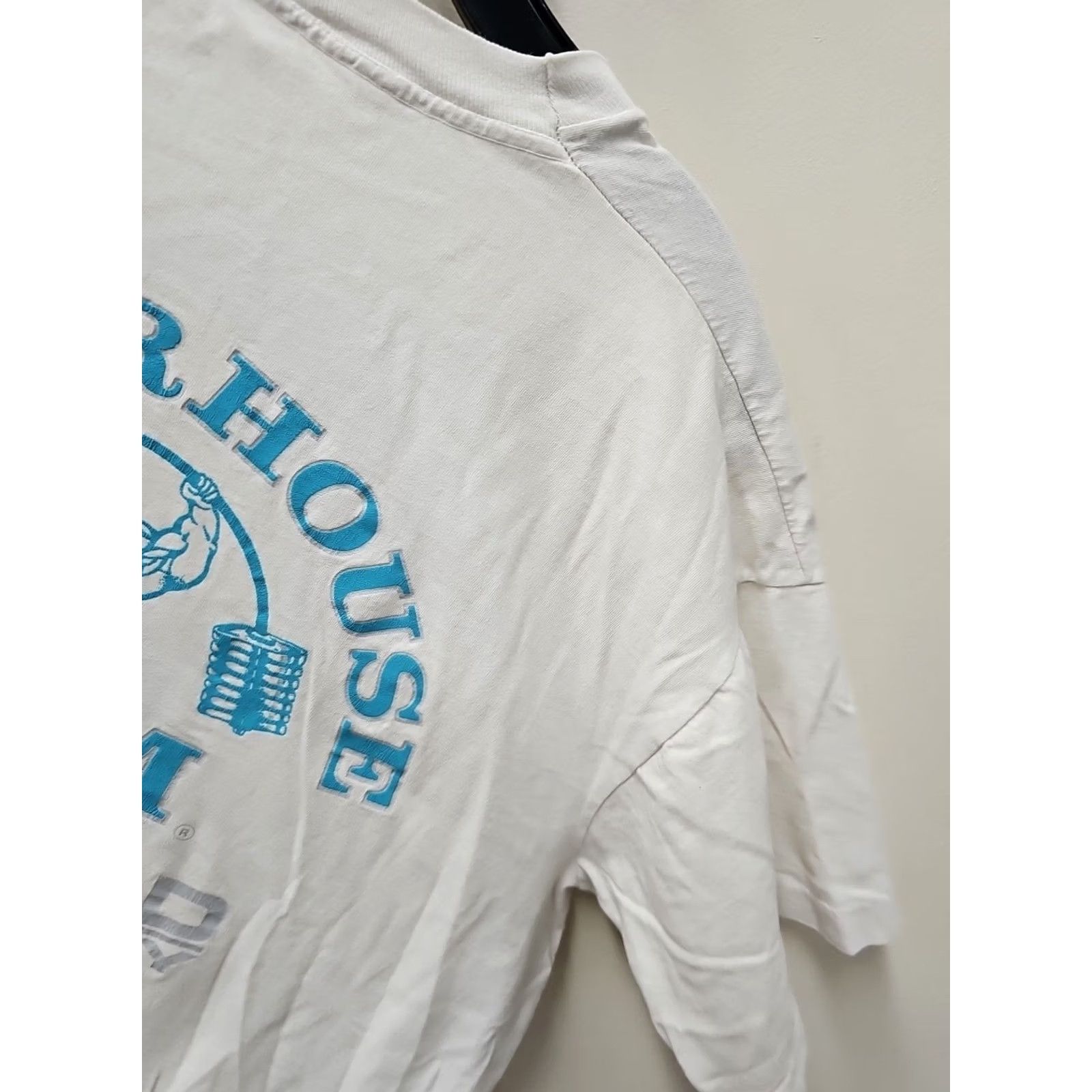 Vintage VINTAGE Powerhouse Gym T-Shirt Mens XL White Cotton Crew Neck Short Sleeve USA Fairfield New Jersey Bodybuilding Size US XL / EU 56 / 4 - 7 Thumbnail