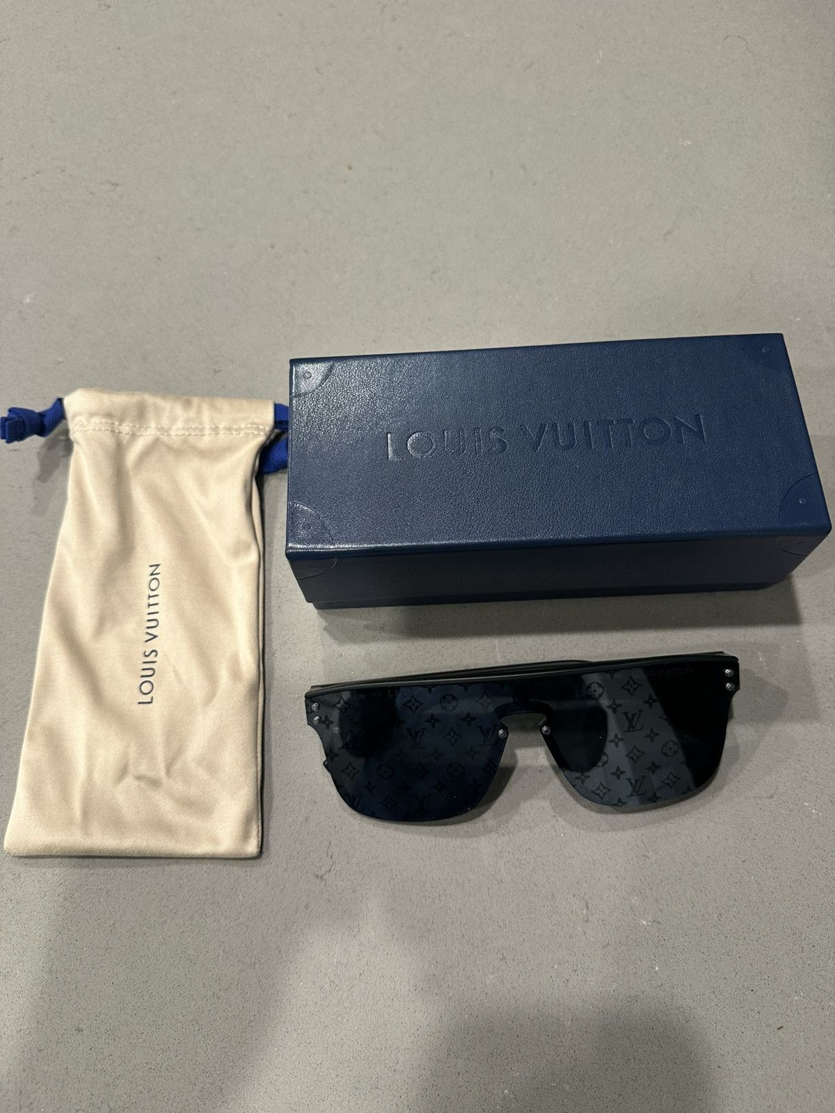 Louis Vuitton LV Waimea Sunglasses Size ONE SIZE - 2 Thumbnail