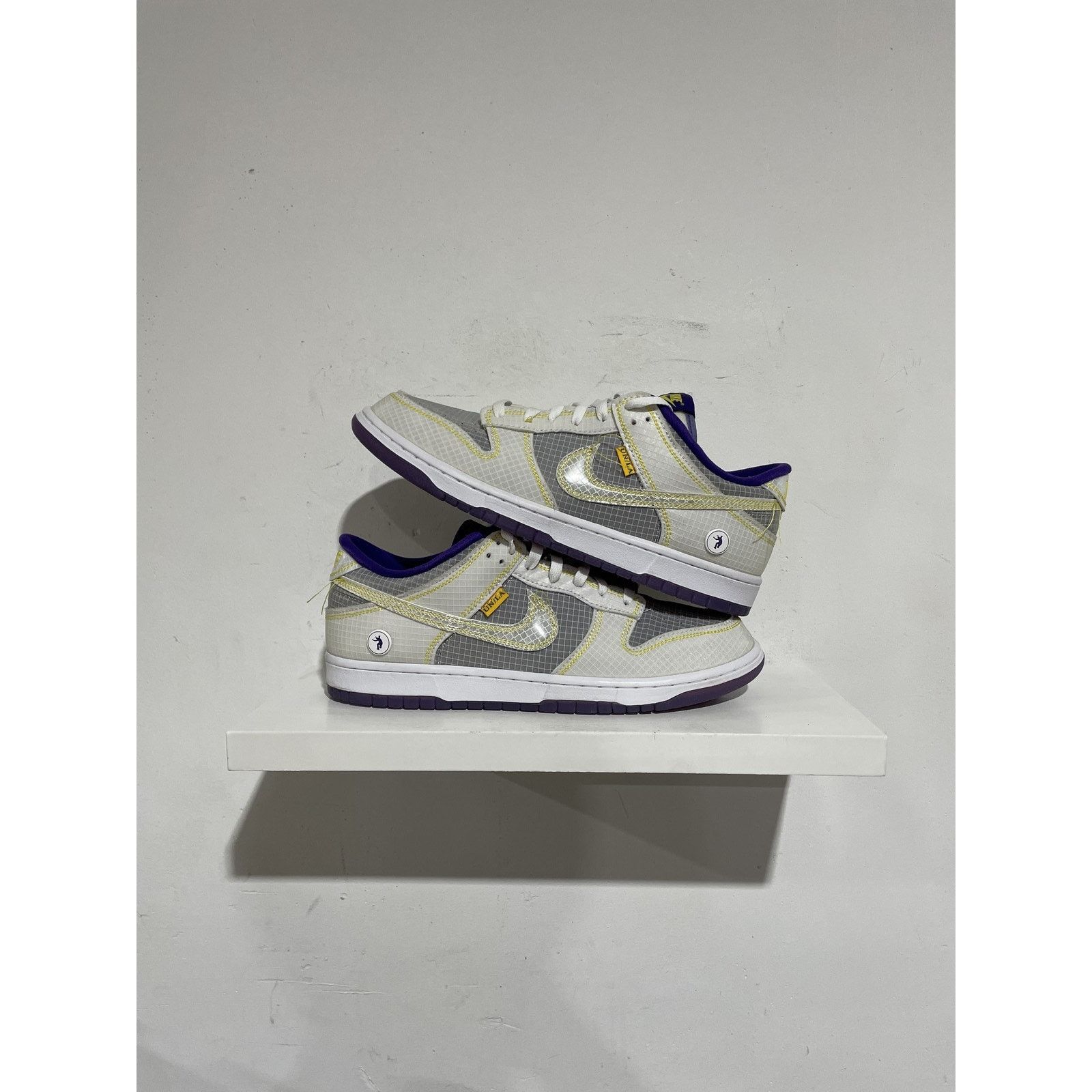Nike NIKE DUNK LOW UNION PASSPORT PACK COURT PURPLE SIZE 11 Size US 11 / EU 44 - 1 Thumbnail