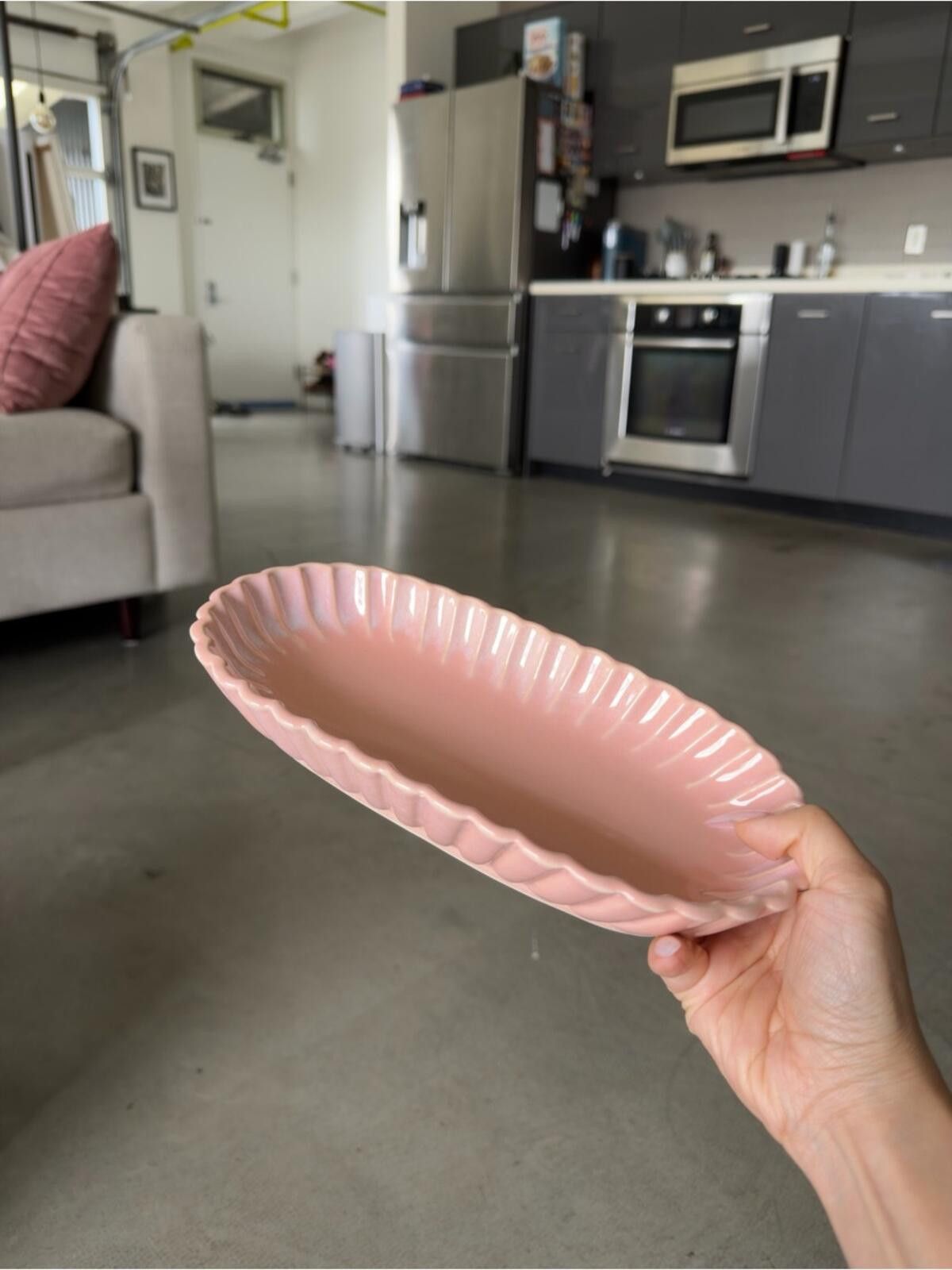 Other Scalloped Glazed Ceramic Tray / Vanity Dish / Pink Size ONE SIZE - 10 Thumbnail