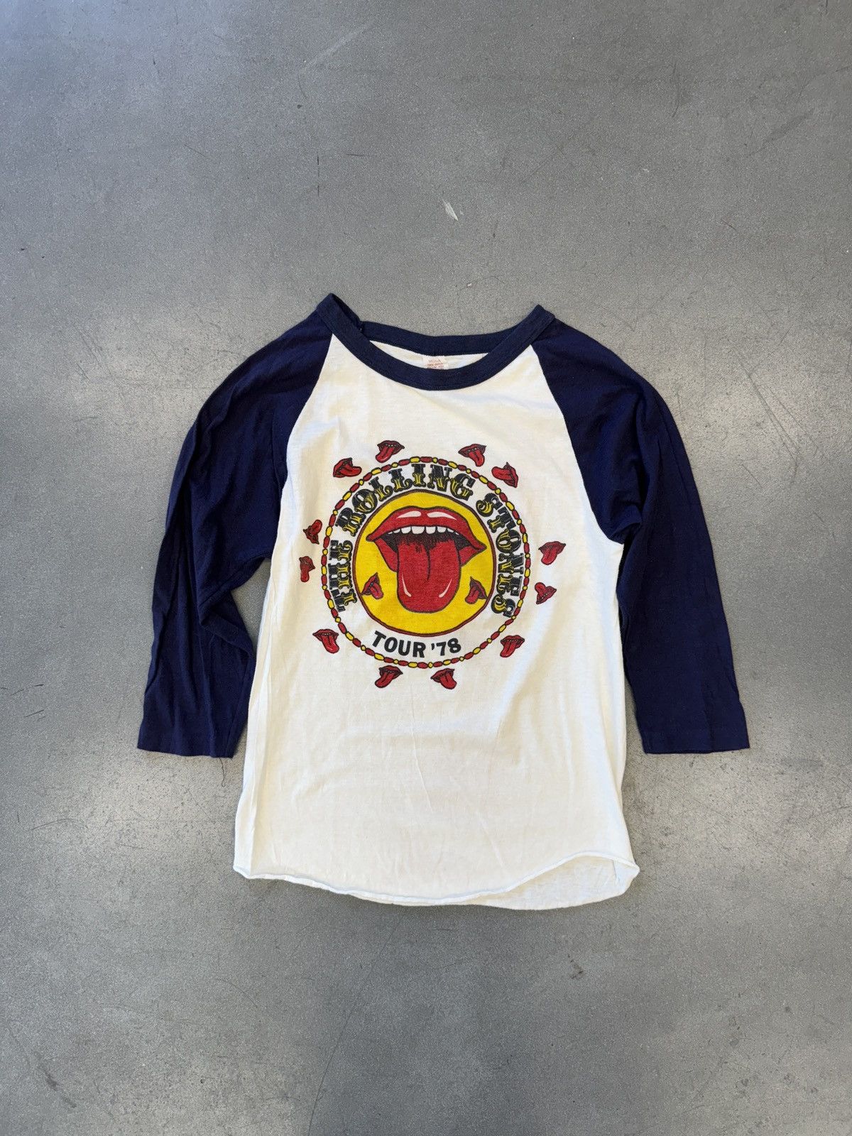 Vintage 1978 The Rolling Stones Tour Raglan Tee Size US L / EU 52-54 / 3 - 3 Thumbnail
