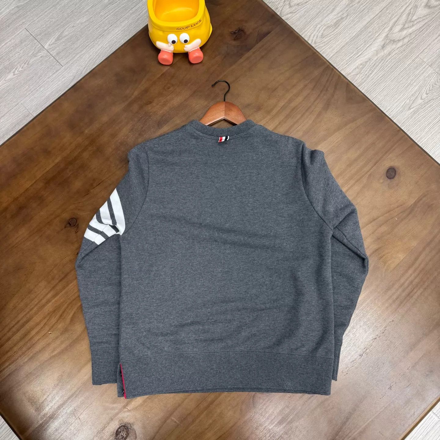 Thom Browne tb gray sweatshirt 3 like new Size L / US 10 / IT 46 - 2 Thumbnail