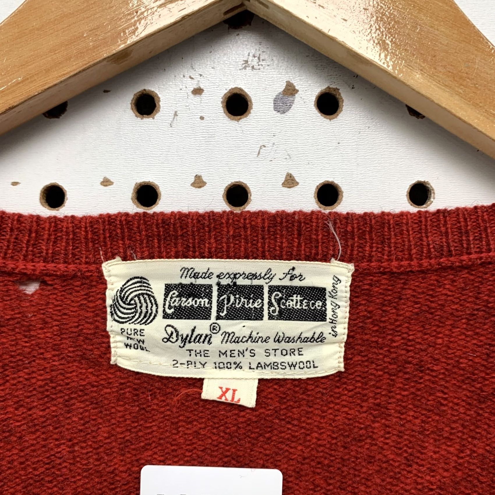 Vintage Vintage Carson Pirie Scott Sweater Mens XL Red V Neck Long Sleeve Wool 23x27 Size US XL / EU 56 / 4 - 3 Thumbnail