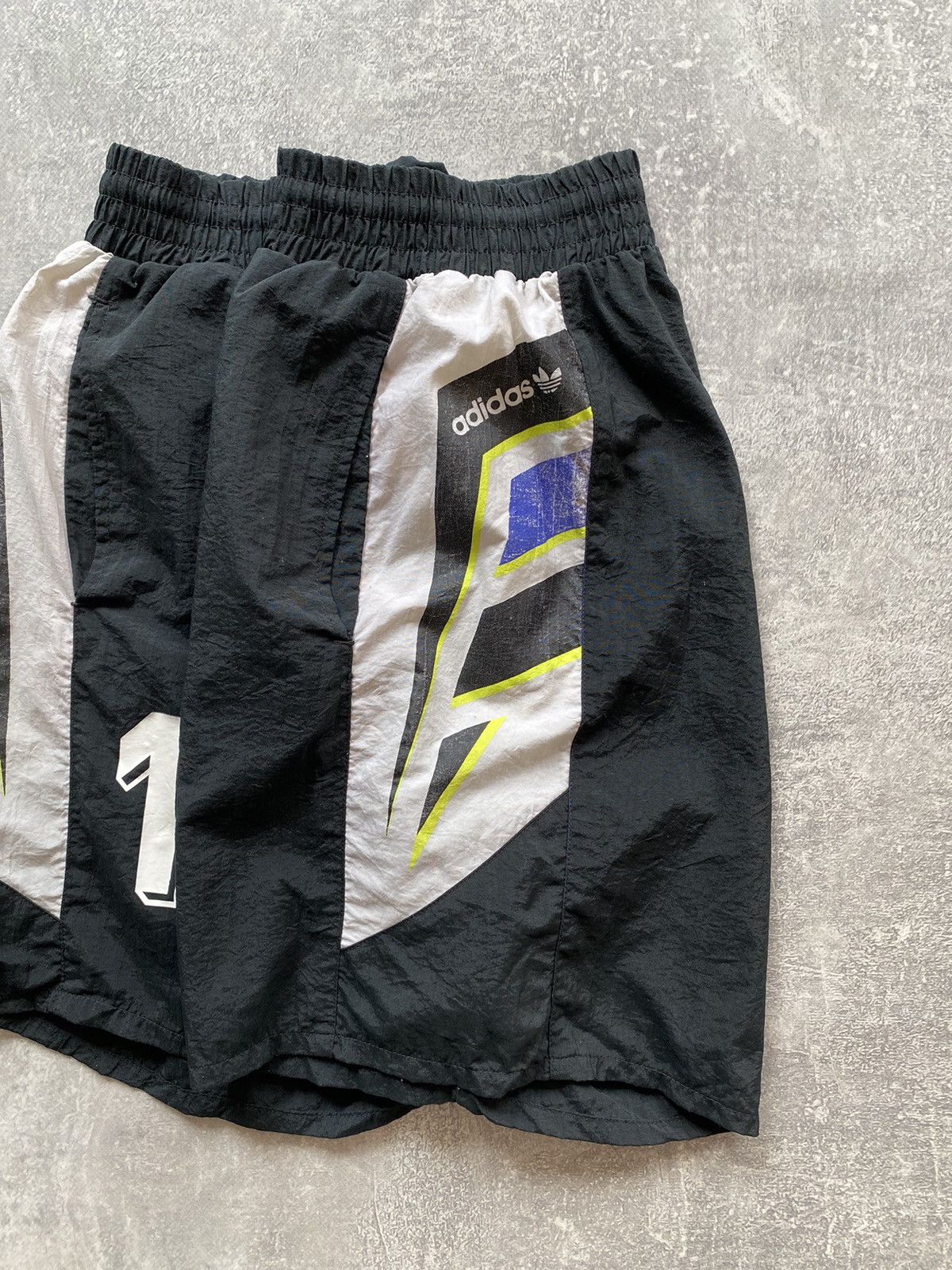 Adidas × Vintage Rare Vintage Adidas Nylon Shorts Size US 32 / EU 48 - 4 Thumbnail