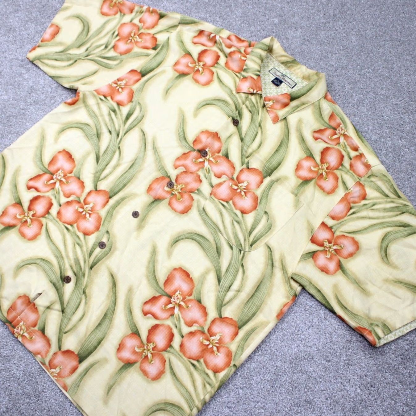 Tommy Bahama Tommy Bahama Camp Shirt Adult XL Yellow Floral Silk S/S Button Up Shirt Size US XL / EU 56 / 4 - 3 Thumbnail