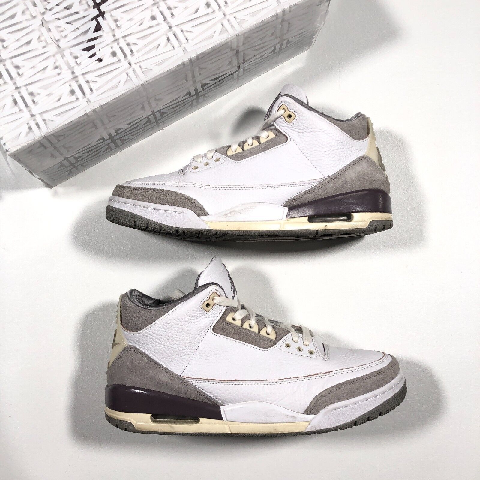 A Ma Maniere × Jordan Brand × Nike Jordan 3 Retro SP A Ma Maniére (Women's) W11.5 Mens 10 Size US 10 / EU 43 - 1 Thumbnail