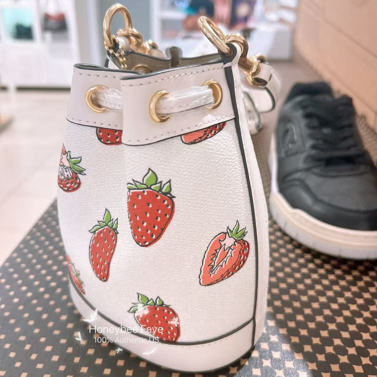 Coach NWT Coach Mini Bucket Bag With Strawberry Print CAL11 Size ONE SIZE - 4 Thumbnail