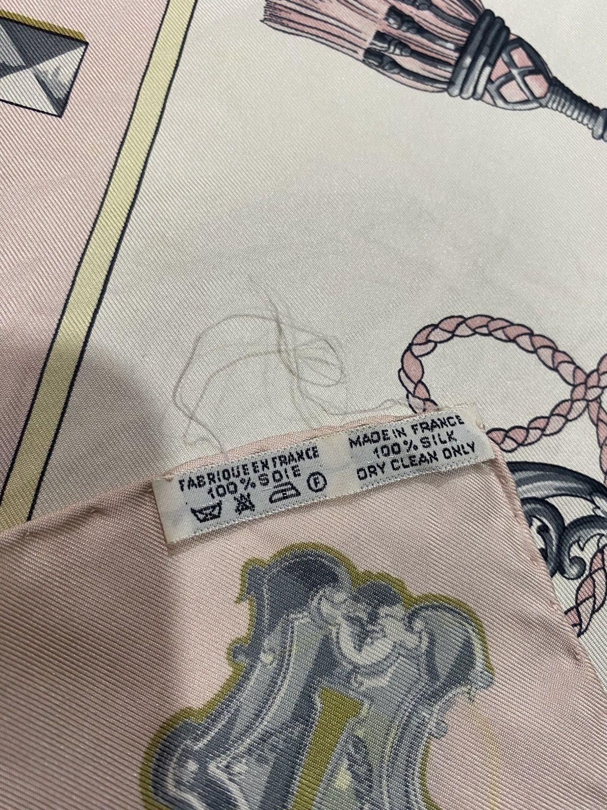 Hermes Authentic Vintage Hermes 100% Silk Scarf The Keys Size ONE SIZE - 3 Thumbnail