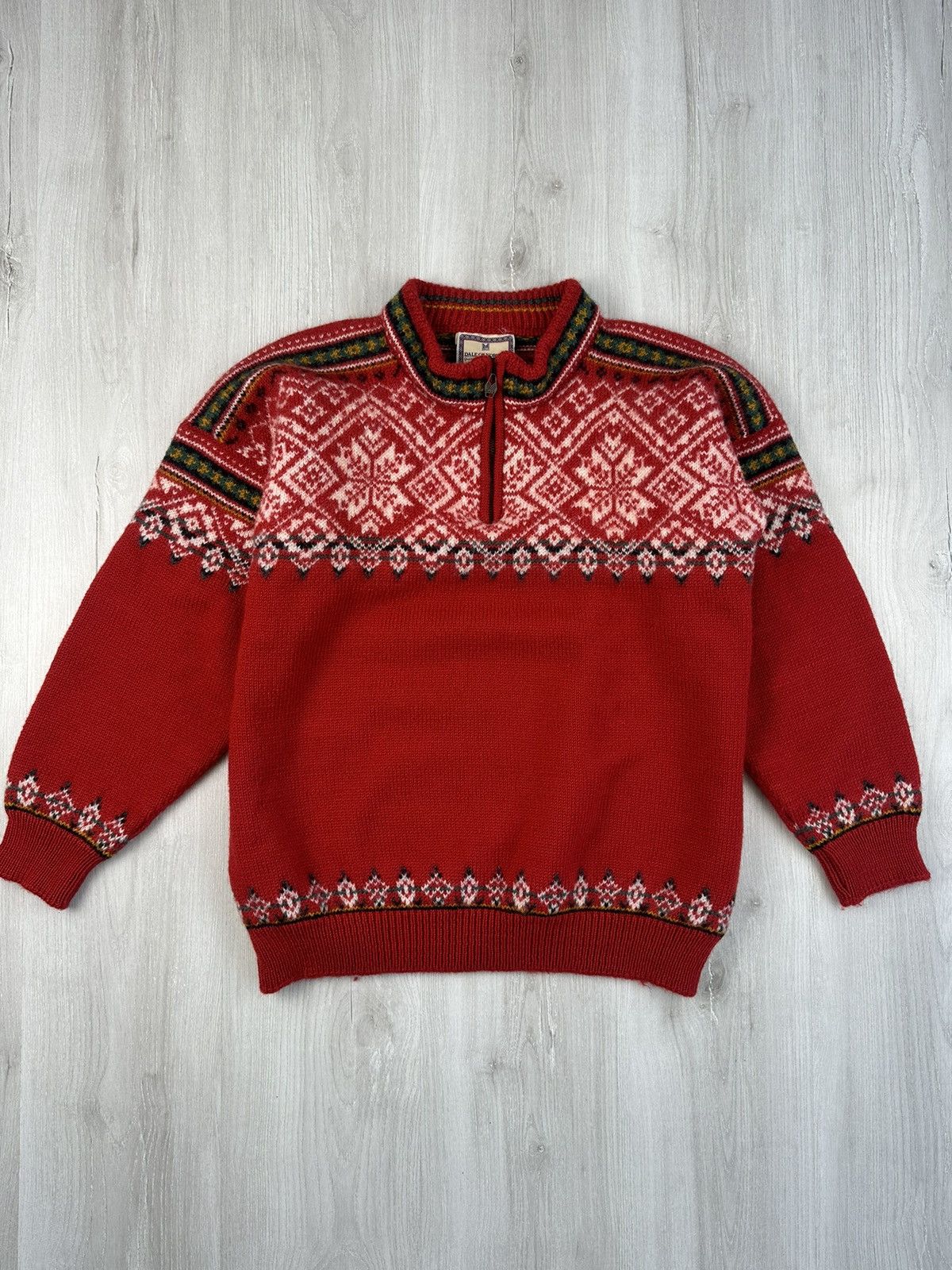 DALE OF NORWAY factory VINTAGE SWEATER SIZE 54