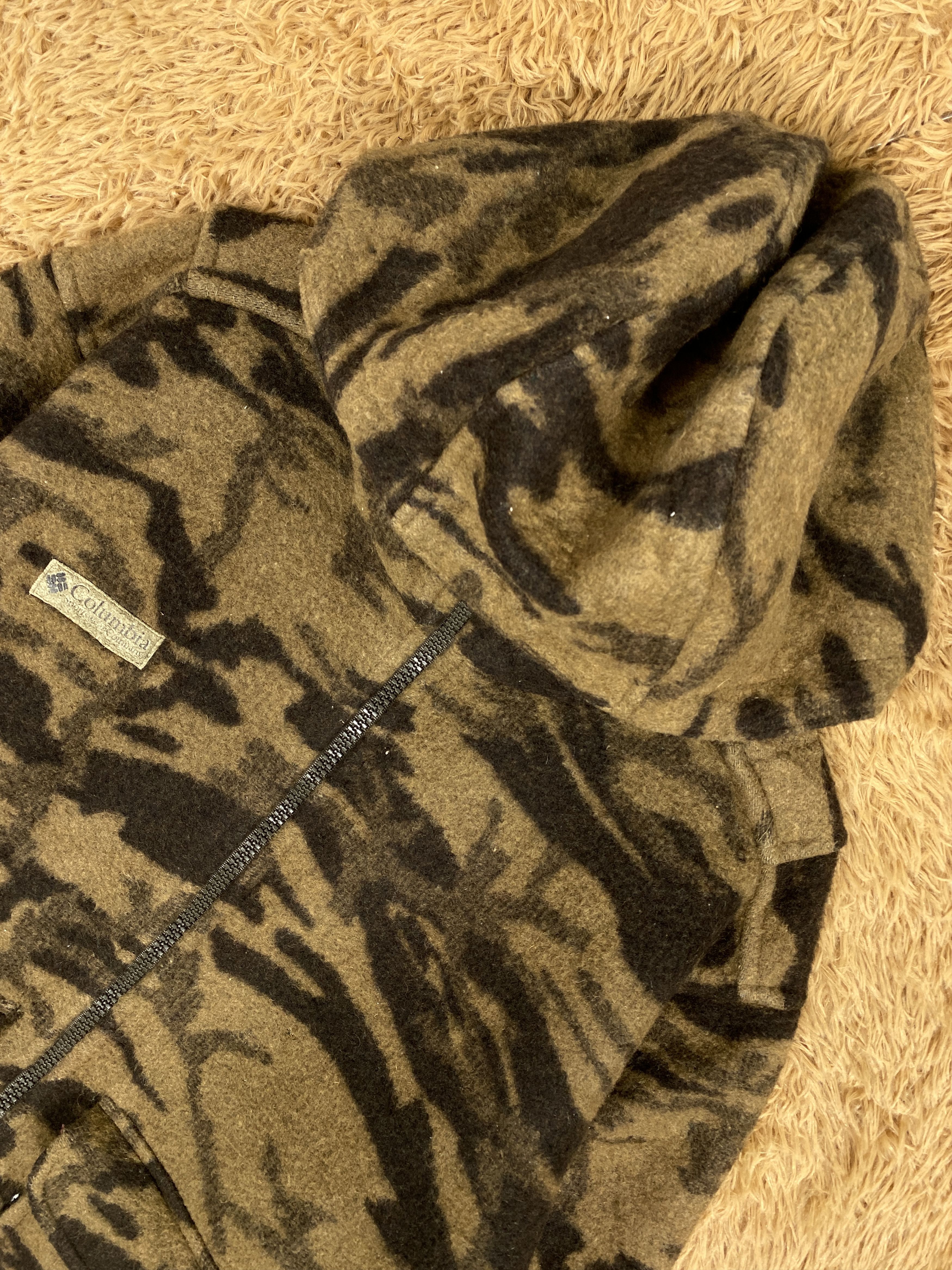 Columbia Vintage Colombia Shrimp Camouflage Sweater Sweatshirt J2314 Size US L / EU 52-54 / 3 - 2 Thumbnail