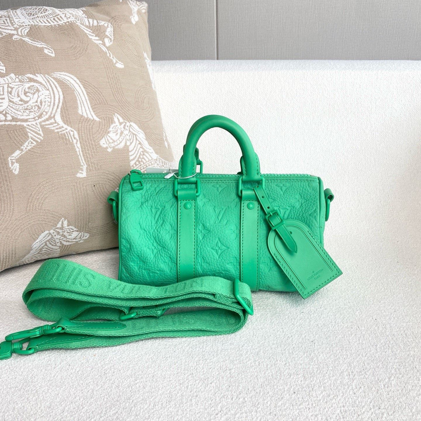 Louis Vuitton Pre-loved Bag Very good condition Size ONE SIZE - 1 Thumbnail