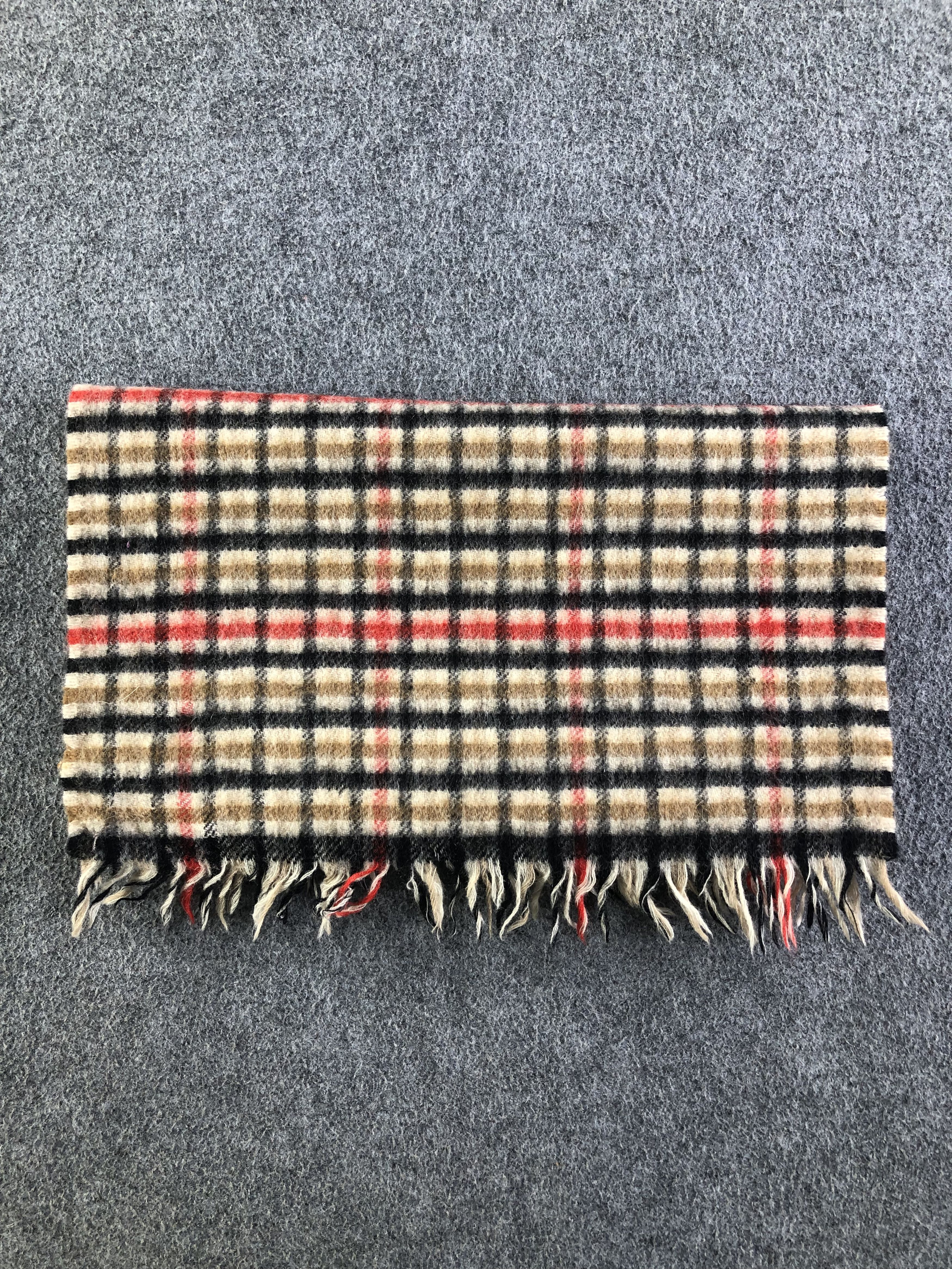 Johnstons Of Elgin Johnstons Of Elgin Scarf / Muffler / Neckwear C1224 Size ONE SIZE - 10 Thumbnail