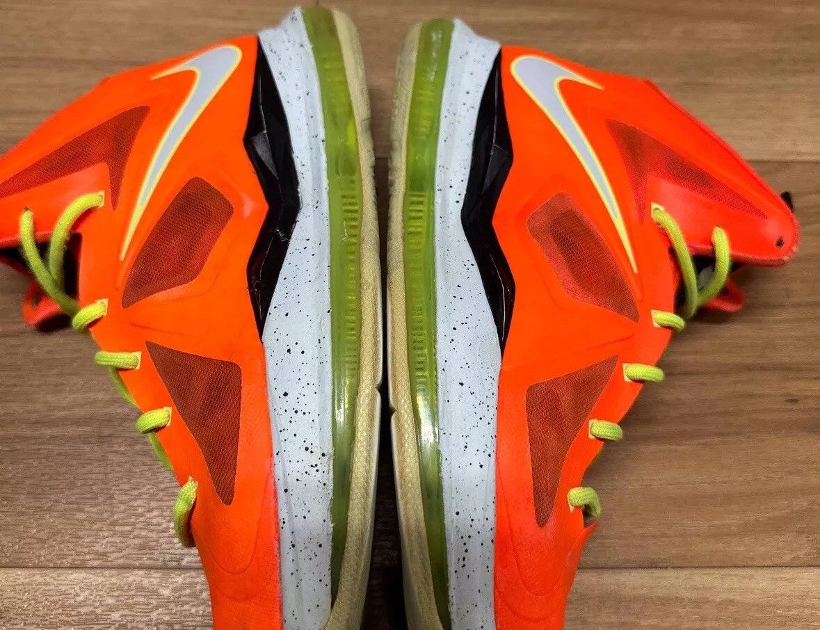 Nike Nike LeBron 10 High Bright Crimson Size US 6 / EU 39 - 8 Thumbnail