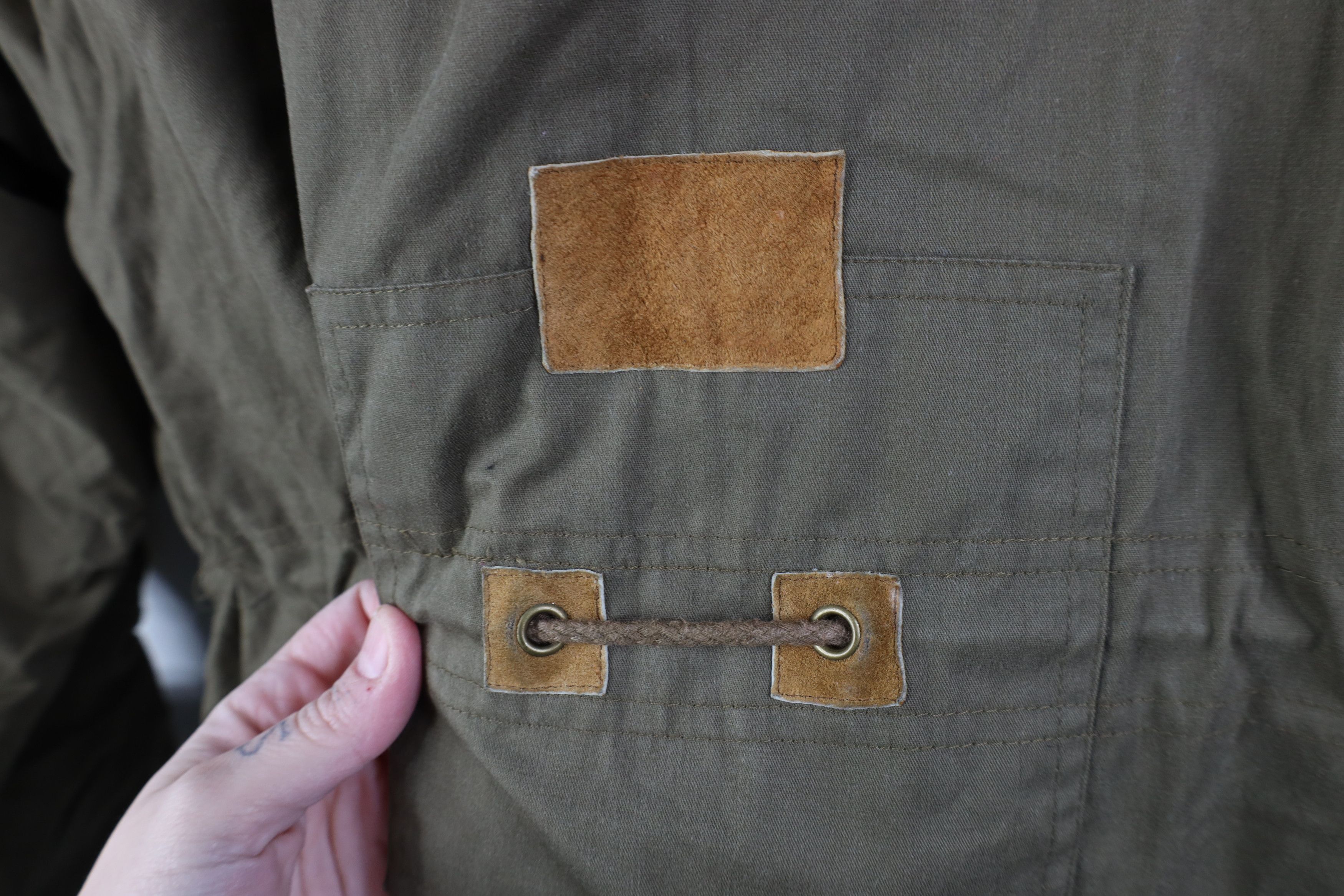 Vintage Vintage 90s Streetwear Quilted Suede Trim Winter Jacket Size US M / EU 48-50 / 2 - 15 Thumbnail