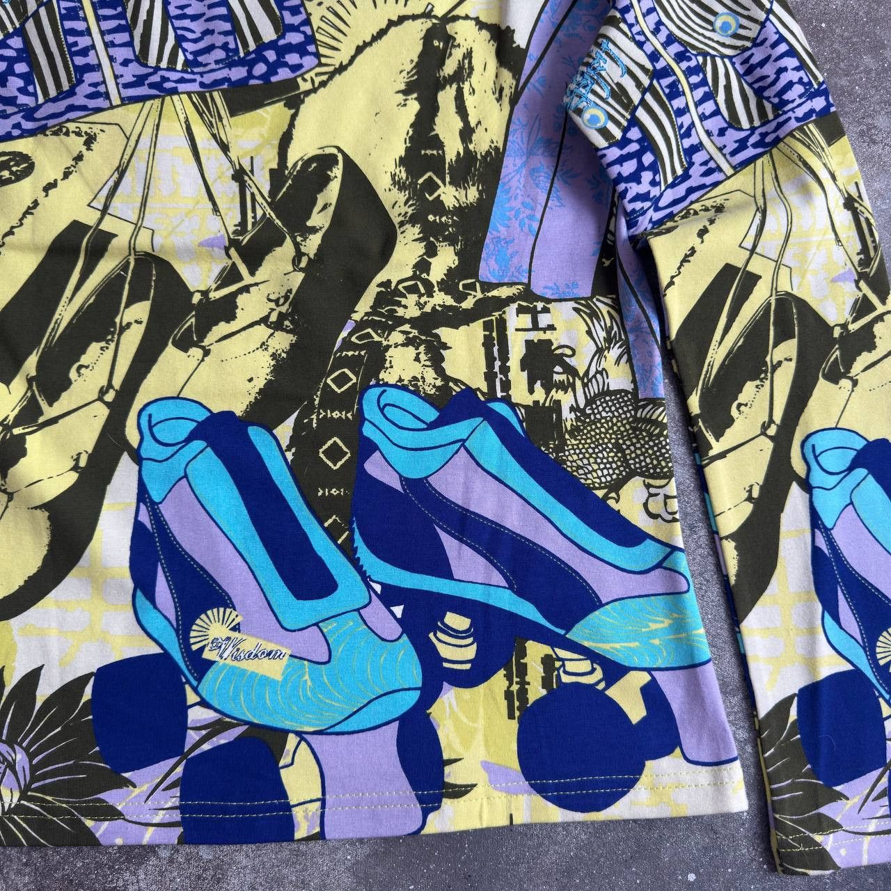 Custo Barcelona Custo Barcelona Y2K Vintage Lady Printed Long Sleeve Top Size M / US 6-8 / IT 42-44 - 12 Thumbnail