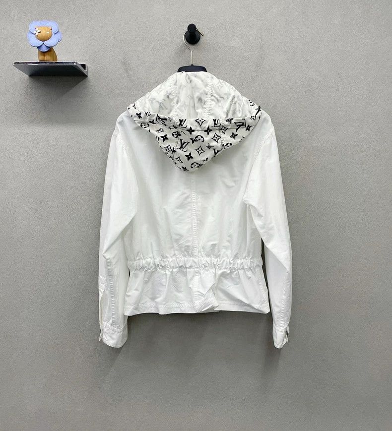 Louis Vuitton Louis Vuitton White assault jacket Size XXS / US 00 / IT 34 - 3 Thumbnail
