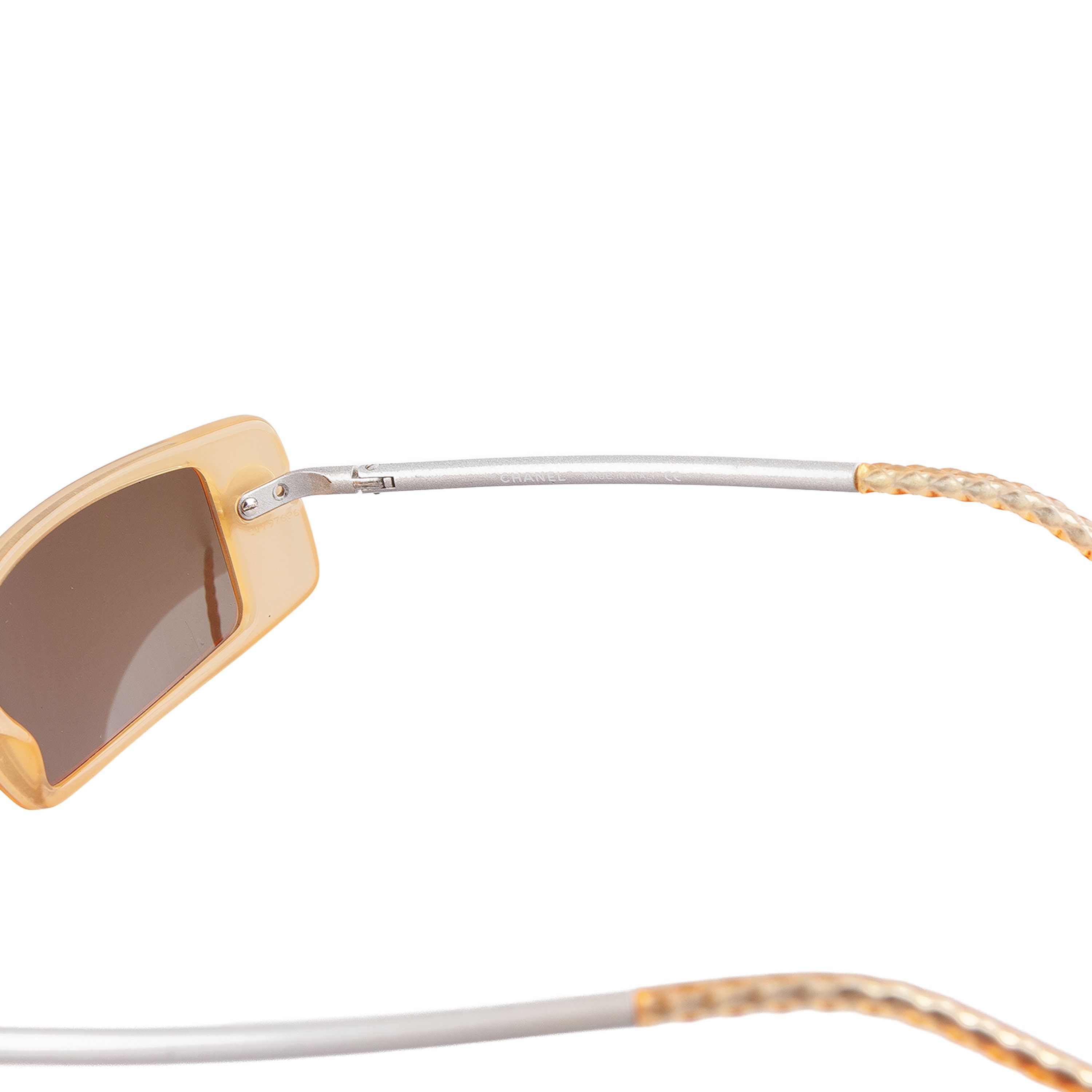 Chanel Chanel 5036 c. 640/13 Light Brown Vintage Sunglasses Size ONE SIZE - 8 Thumbnail