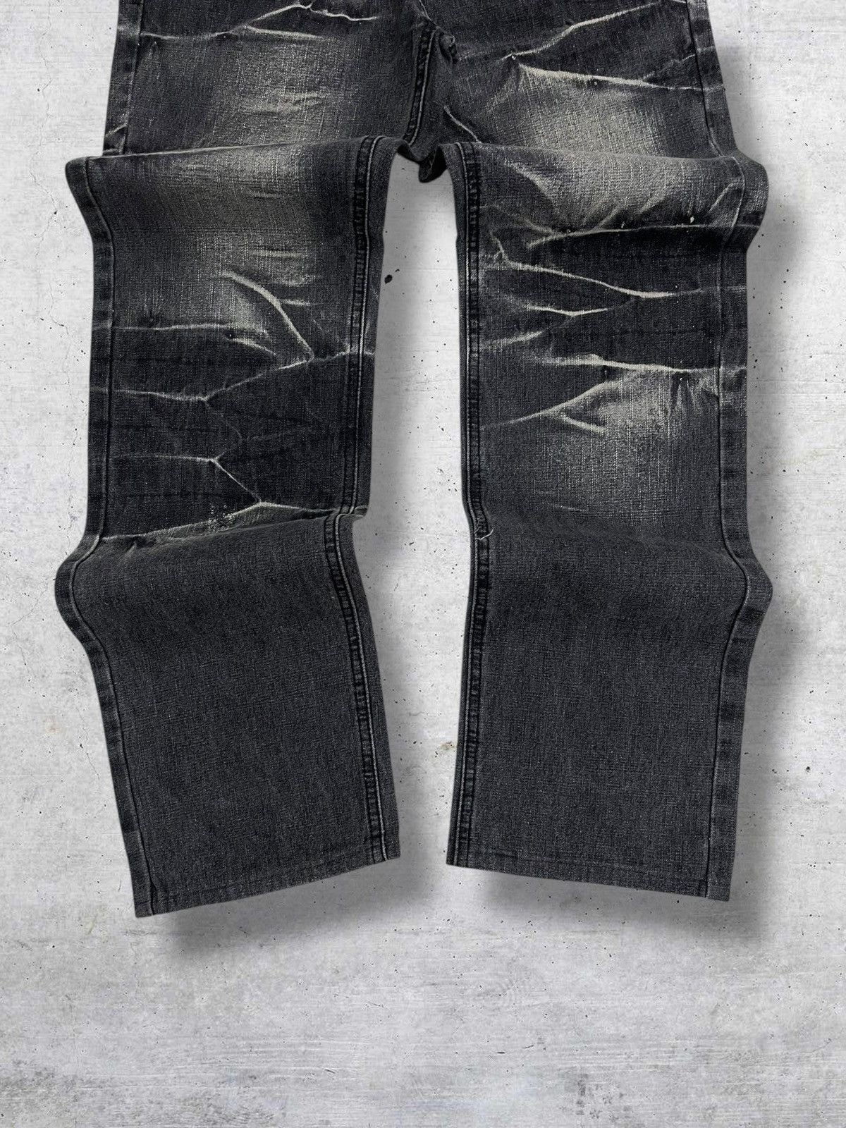 LOWBOX VINTAGE LOWBOX JAPAN OG 90S DESIGNER 3D WHISKER EFFECT DENIM Size US 29 - 3 Thumbnail