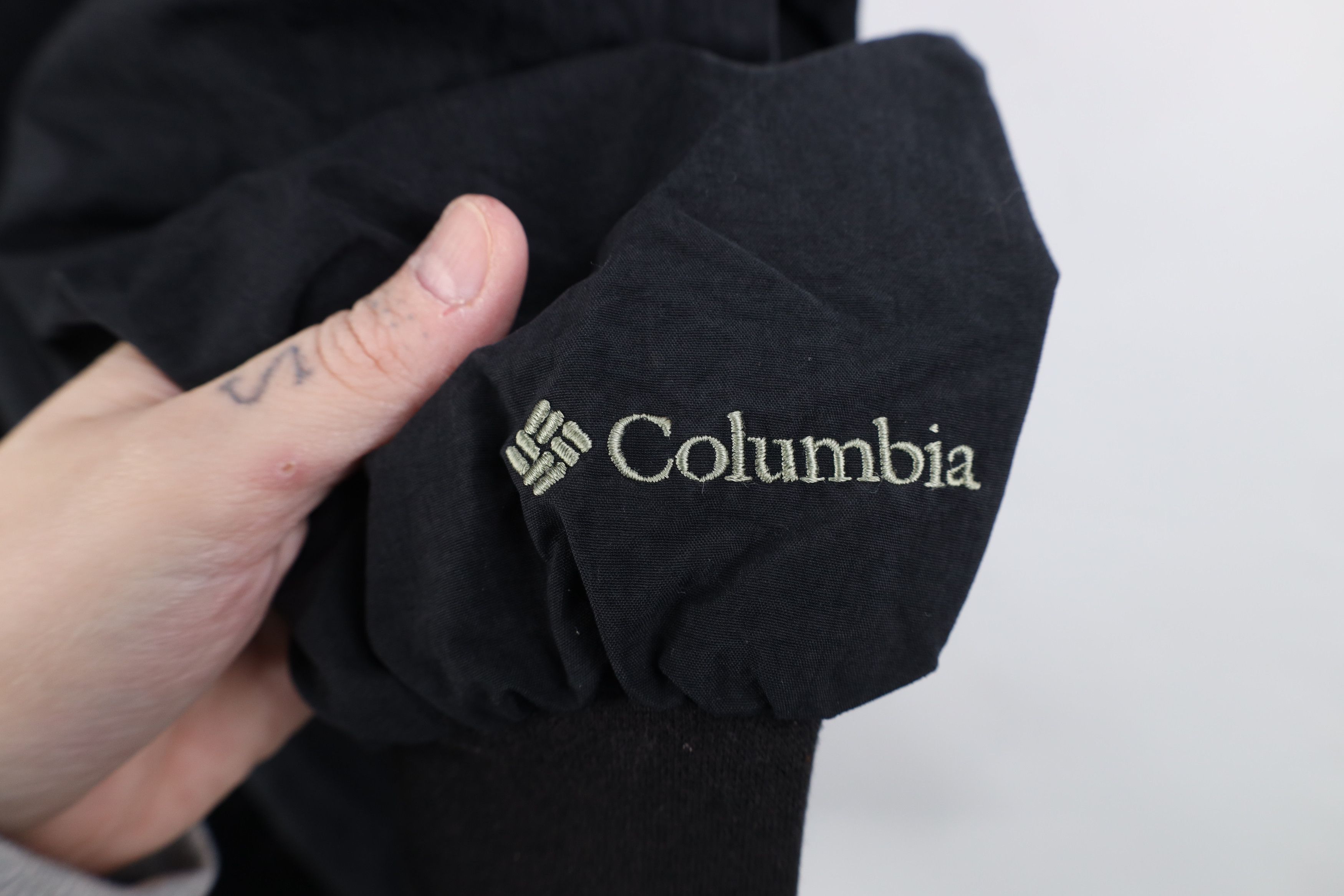 Columbia Vintage 90s Columbia Spell Pullover Windbreaker Jacket Black Size US M / EU 48-50 / 2 - 4 Thumbnail