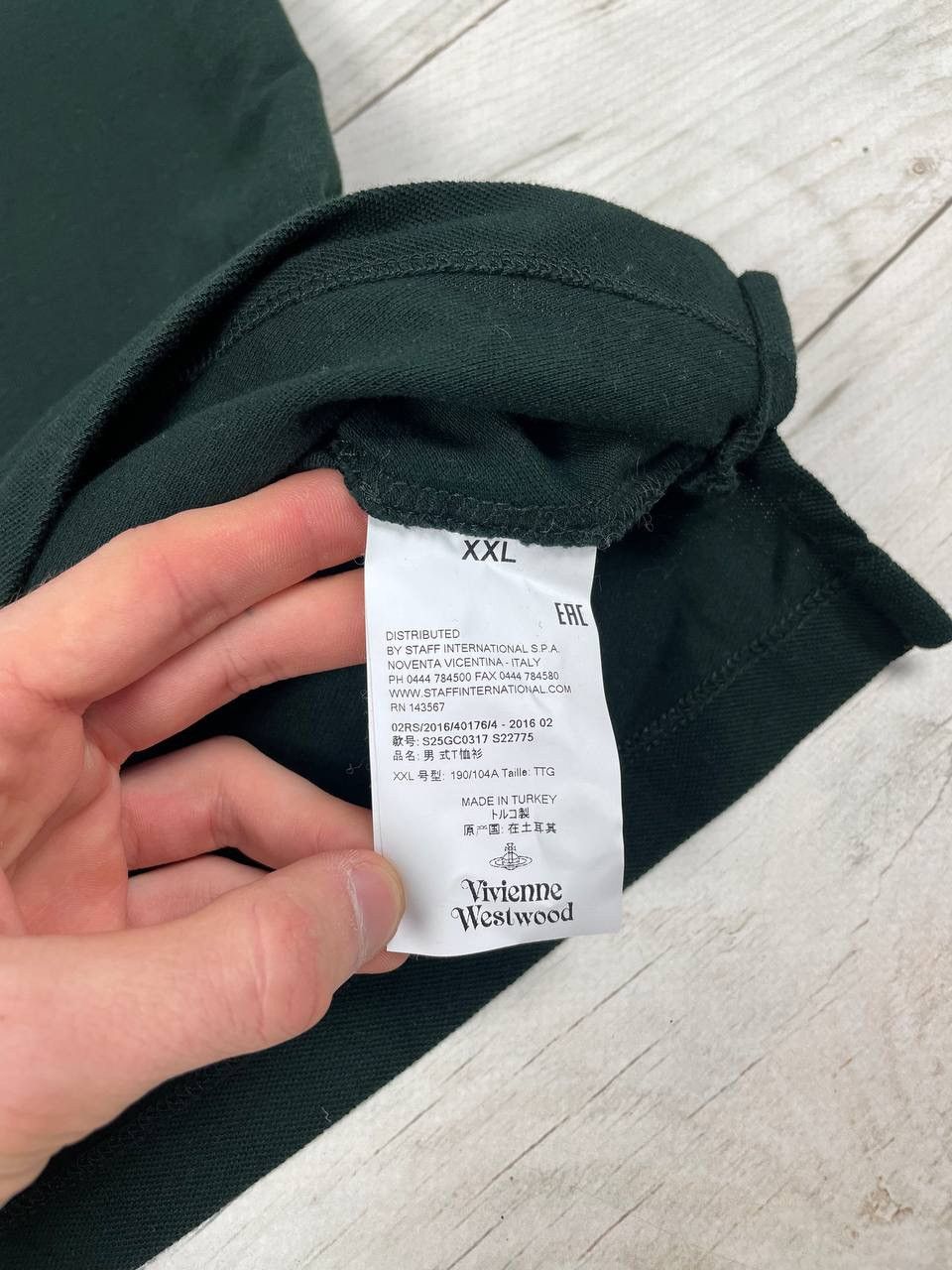 Vivienne Westwood Vivienne Westwood Polo Shirt Logo Orb Size US XXL / EU 58 / 5 - 7 Thumbnail