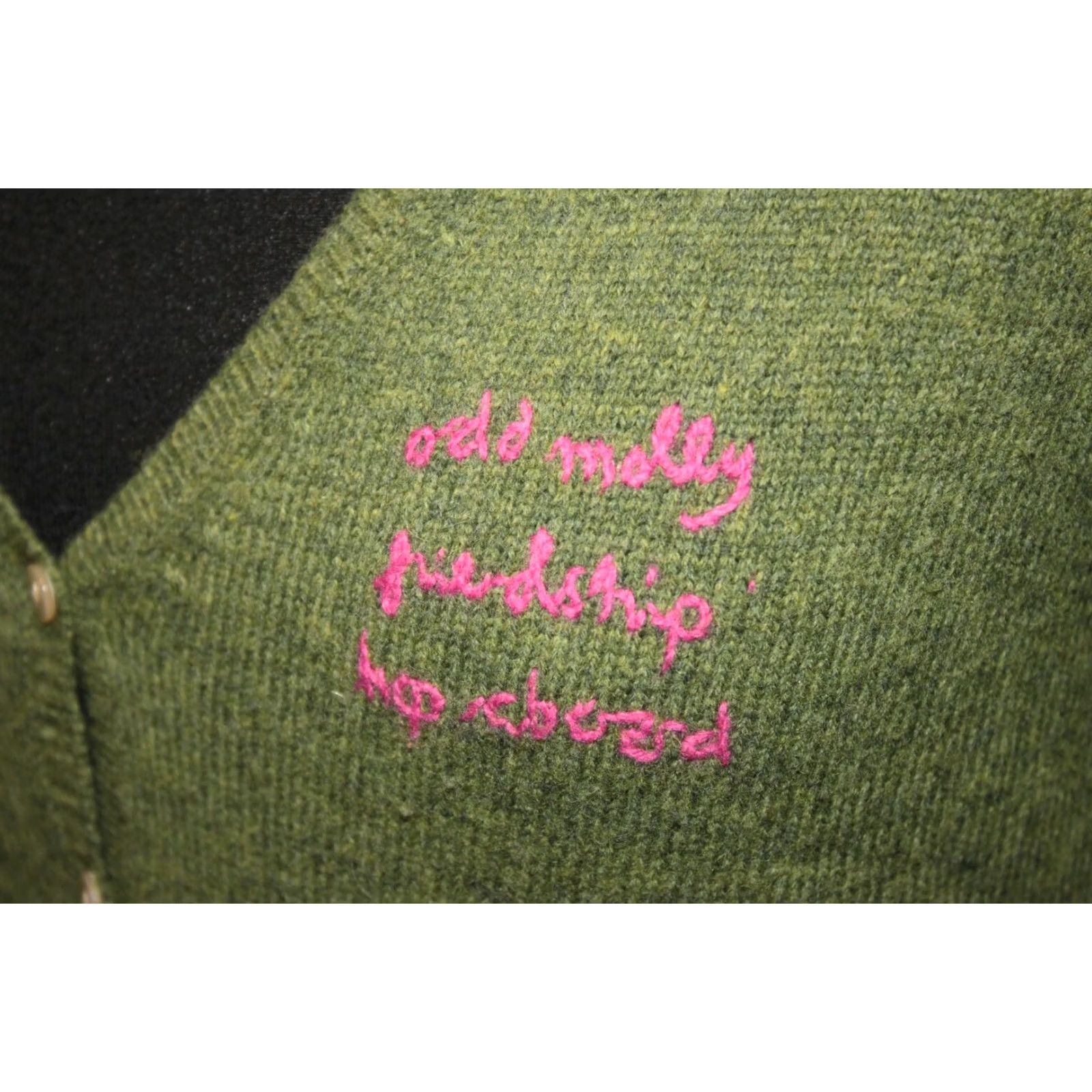 Vintage Odd Molly Cardigan Jumper Womens Green 100% Wool Size 2 V-Neck 61cm 38cm 46cm 67cm Boys Girls Mens Womens Size XS / US 0-2 / IT 36-38 - 2 Thumbnail