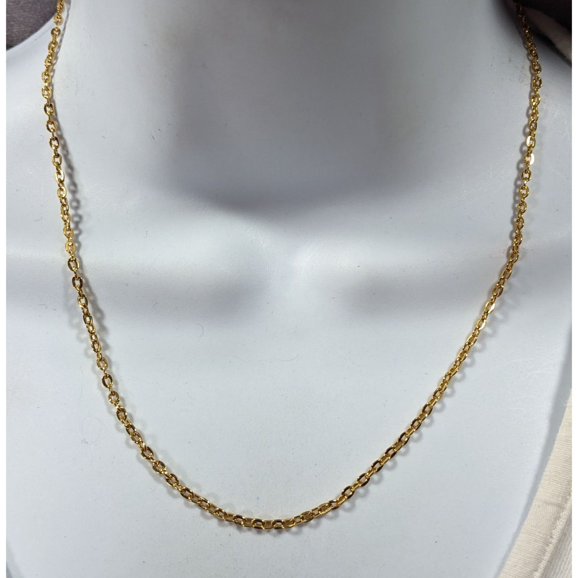 Other Simple Elegant Bright Gold Tone Chain Necklace Size ONE SIZE - 3 Thumbnail