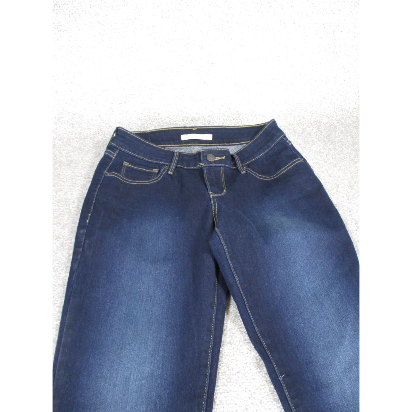Levi's Levi's 811 Jeans Womens 29 Dark Wash Denim Curvy Skinny Size 29" - 3 Thumbnail